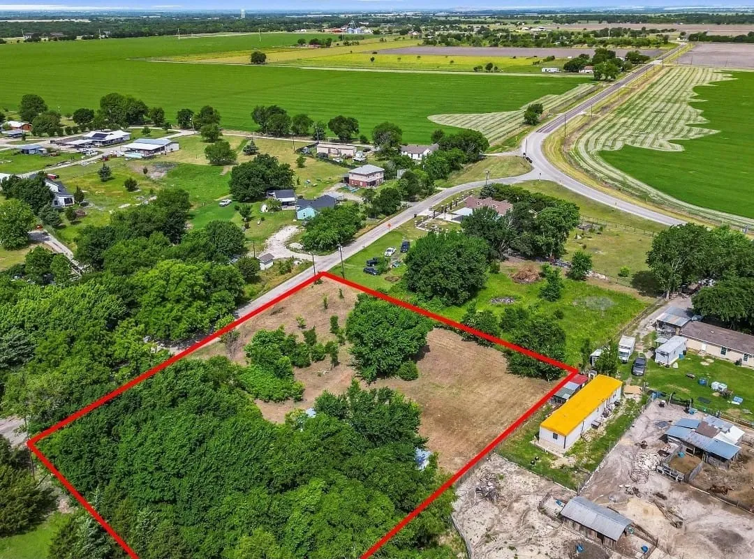 Unimproved Land For Sale in Ellis County , 121 Wickliffe Road, Ferris, Texas 75125, 0, 0, Garage spaces, 0 Sqft, built in 0, mls#21345546, Real Estate Agent in Ferris, Homes For Sale in Ellis county, Homes For Sale in Ferris, Realtor in Ferris Texas, Real Estate Brokerage Independent Realty Texas, Luminita Cordes Realtor