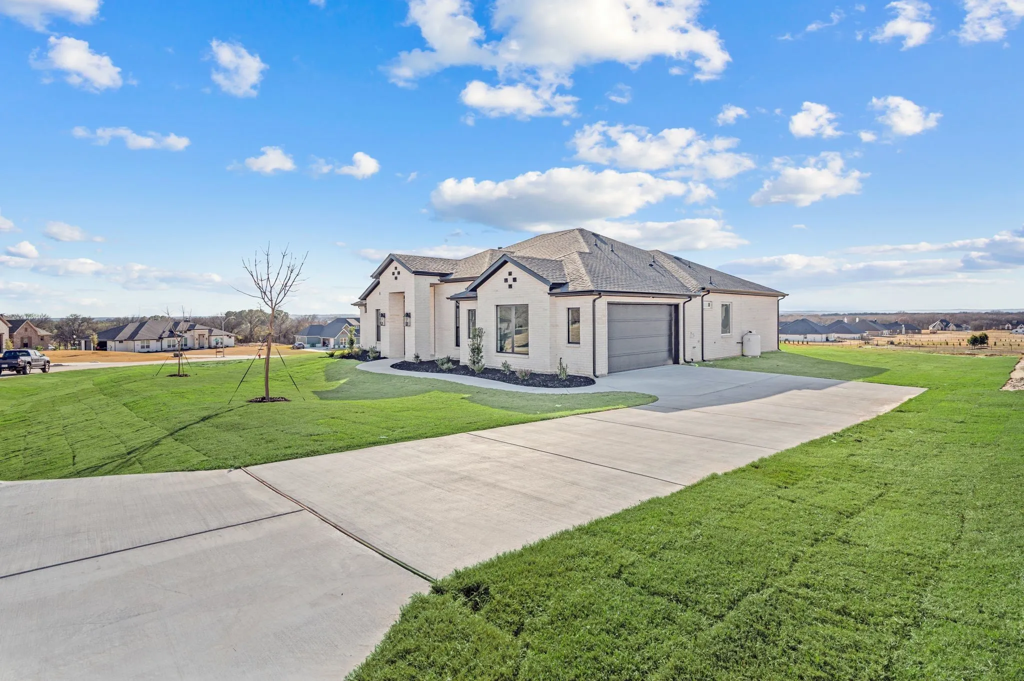 Single Family Residence For Sale in Parker County , 412 Caprock Lane, Reno, Texas 76020, 4 Bedroom, 3 Bathroom, 2 Garage spaces, 2,500 Sqft, built in 2026, mls#21345551, Real Estate Agent in Reno, Homes For Sale in Parker county, Homes For Sale in Reno, Realtor in Reno Texas, Real Estate Brokerage Independent Realty Texas, Luminita Cordes Realtor