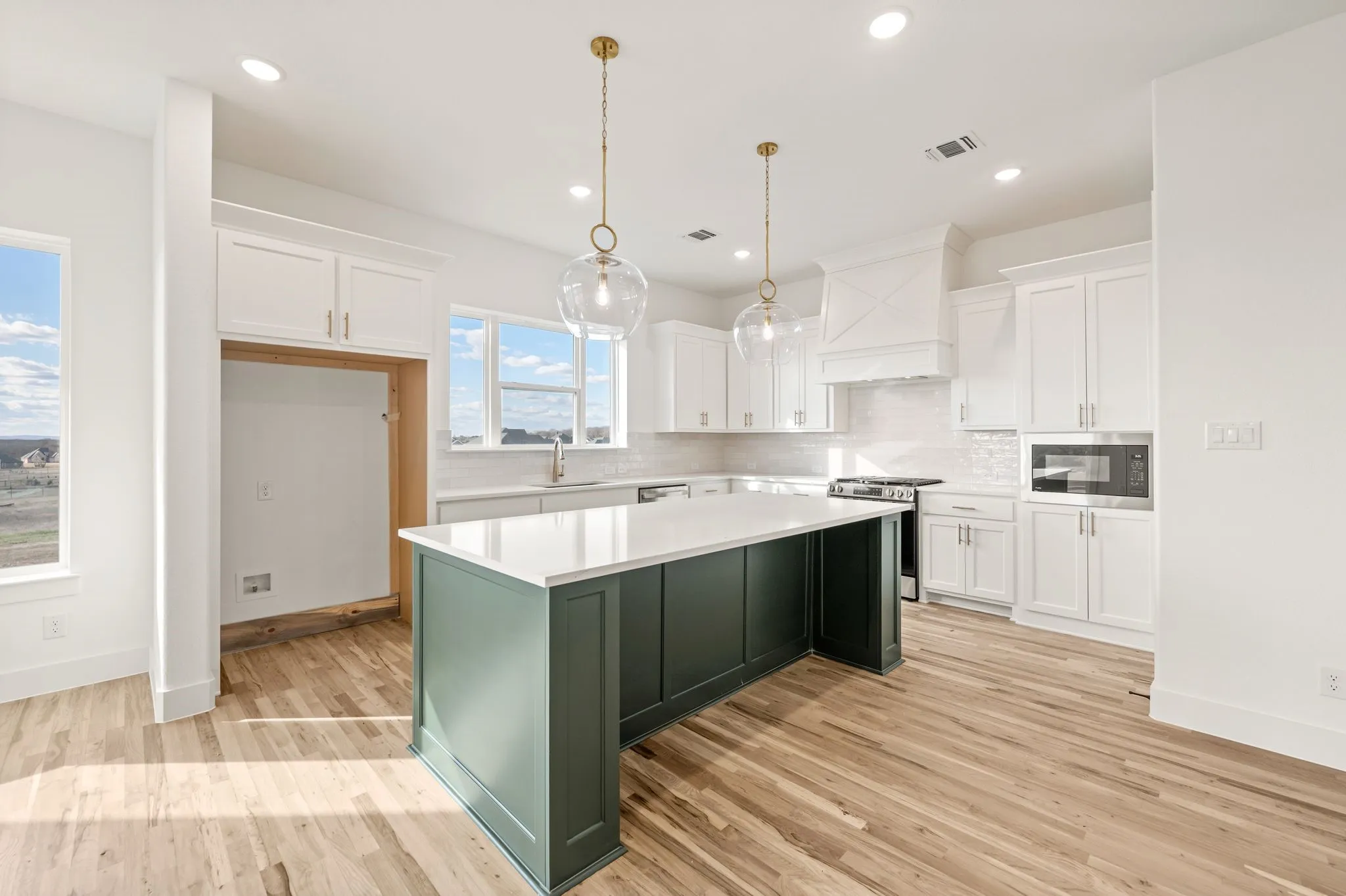 Single Family Residence For Sale in Parker County , 412 Caprock Lane, Reno, Texas 76020, 4 Bedroom, 3 Bathroom, 2 Garage spaces, 2,500 Sqft, built in 2026, mls#21345551, Real Estate Agent in Reno, Homes For Sale in Parker county, Homes For Sale in Reno, Realtor in Reno Texas, Real Estate Brokerage Independent Realty Texas, Luminita Cordes Realtor