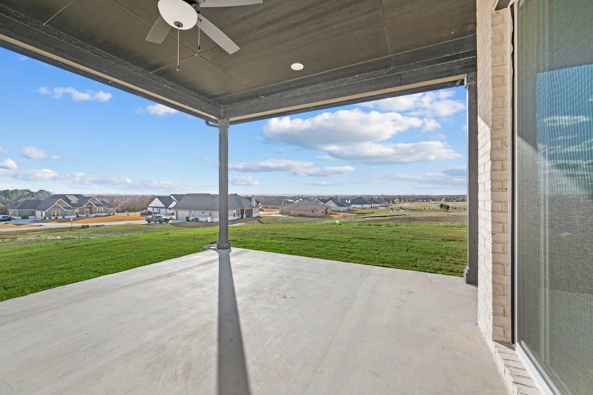 Single Family Residence For Sale in Parker County , 412 Caprock Lane, Reno, Texas 76020, 4 Bedroom, 3 Bathroom, 2 Garage spaces, 2,500 Sqft, built in 2026, mls#21345551, Real Estate Agent in Reno, Homes For Sale in Parker county, Homes For Sale in Reno, Realtor in Reno Texas, Real Estate Brokerage Independent Realty Texas, Luminita Cordes Realtor