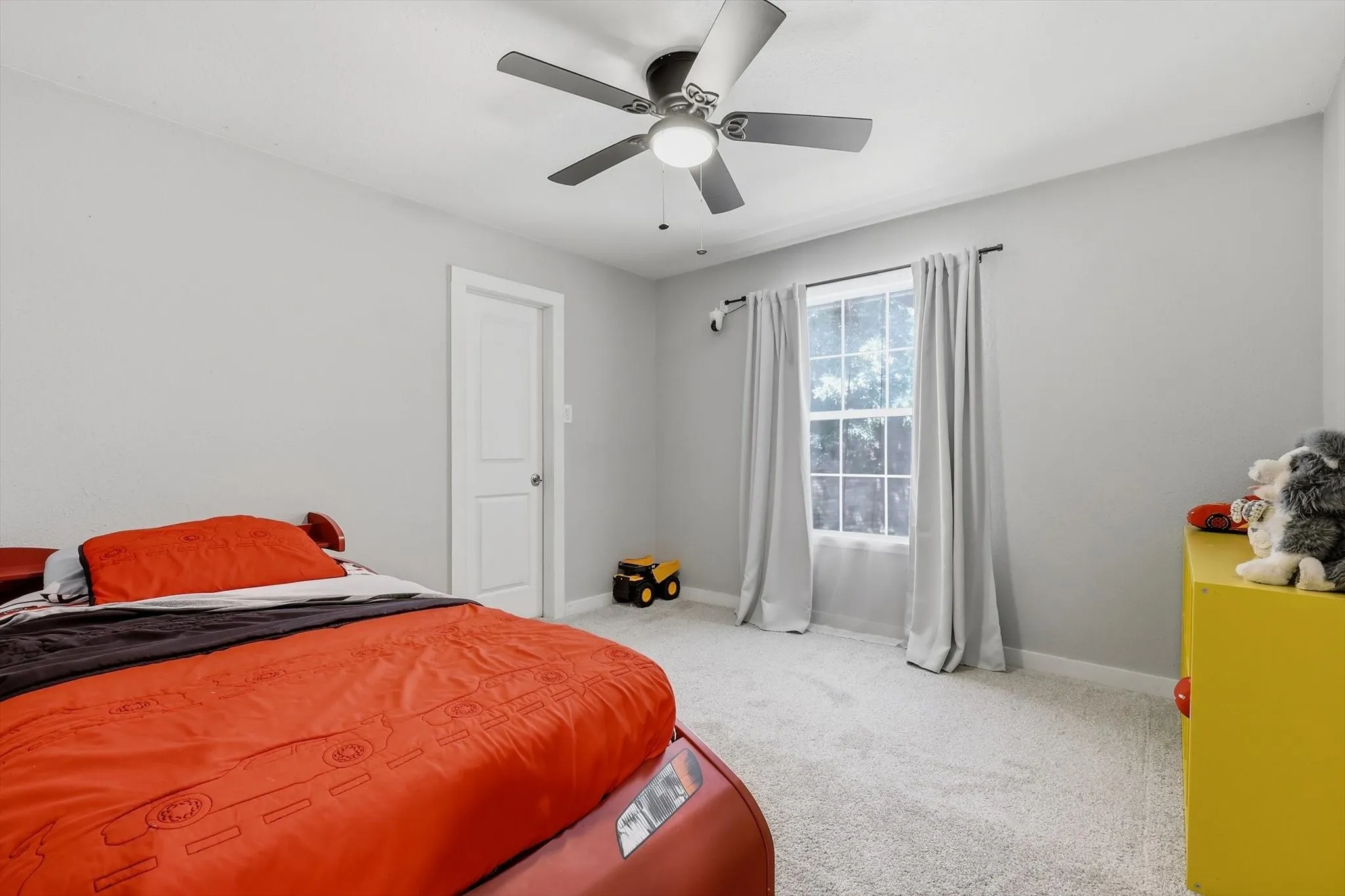 Single Family Residence For Rent in Denton County , 1641 Fuqua Drive, Flower Mound, Texas 75028, 4 Bedroom, 3 Bathroom, 2 Garage spaces, 2,546 Sqft, built in 1989, mls#21345548, Real Estate Agent in Flower Mound, Homes For Rent in Denton county, Homes For Rent in Flower Mound, Realtor in Flower Mound Texas, Real Estate Brokerage Independent Realty Texas, Luminita Cordes Realtor