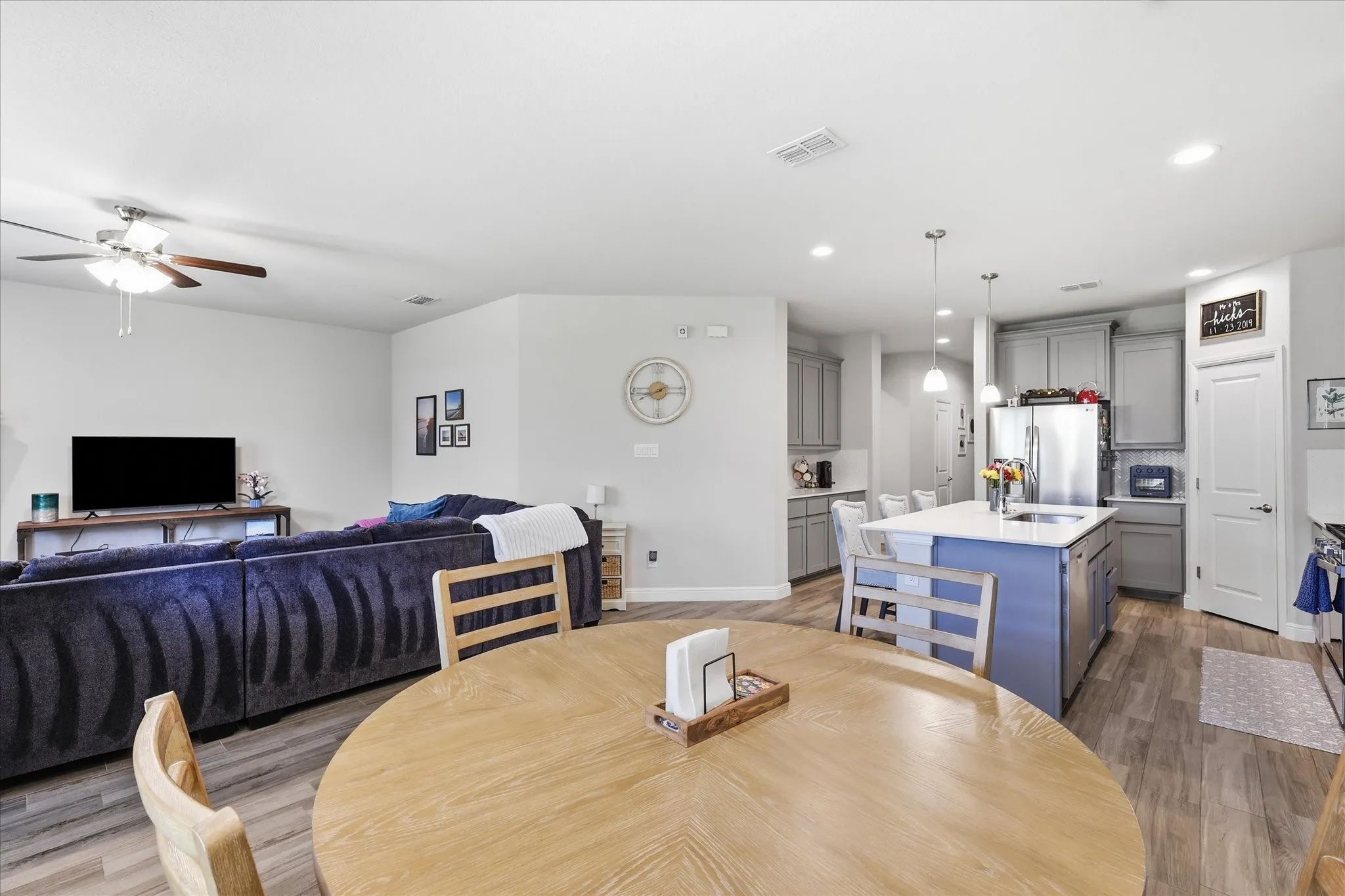 Single Family Residence For Sale in Denton County , 2417 Tattler Trail, Argyle, Texas 76226, 4 Bedroom, 2 Bathroom, Garage spaces, 1,872 Sqft, built in 2021, mls#21344367, Real Estate Agent in Argyle, Homes For Sale in Denton county, Homes For Sale in Argyle, Realtor in Argyle Texas, Real Estate Brokerage Independent Realty Texas, Luminita Cordes Realtor