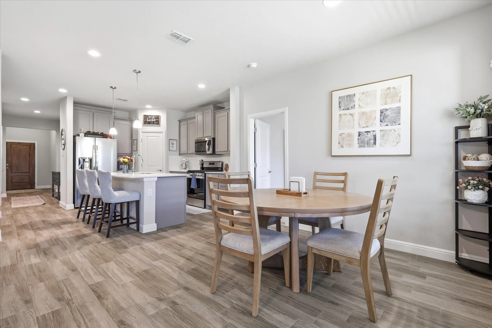 Single Family Residence For Sale in Denton County , 2417 Tattler Trail, Argyle, Texas 76226, 4 Bedroom, 2 Bathroom, Garage spaces, 1,872 Sqft, built in 2021, mls#21344367, Real Estate Agent in Argyle, Homes For Sale in Denton county, Homes For Sale in Argyle, Realtor in Argyle Texas, Real Estate Brokerage Independent Realty Texas, Luminita Cordes Realtor