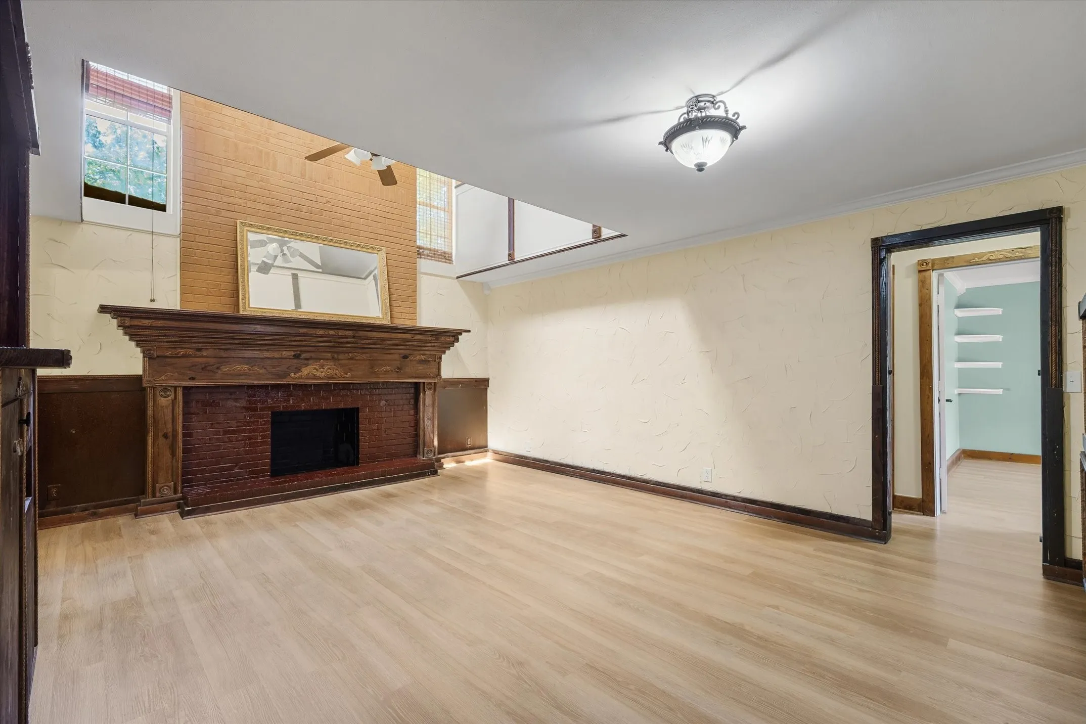 Single Family Residence For Sale in Van Zandt County , 22179 St. Hwy 64, Canton, Texas 75103, 3 Bedroom, 2 Bathroom, Garage spaces, 1,890 Sqft, built in 1990, mls#21344744, Real Estate Agent in Canton, Homes For Sale in Van Zandt county, Homes For Sale in Canton, Realtor in Canton Texas, Real Estate Brokerage Independent Realty Texas, Luminita Cordes Realtor