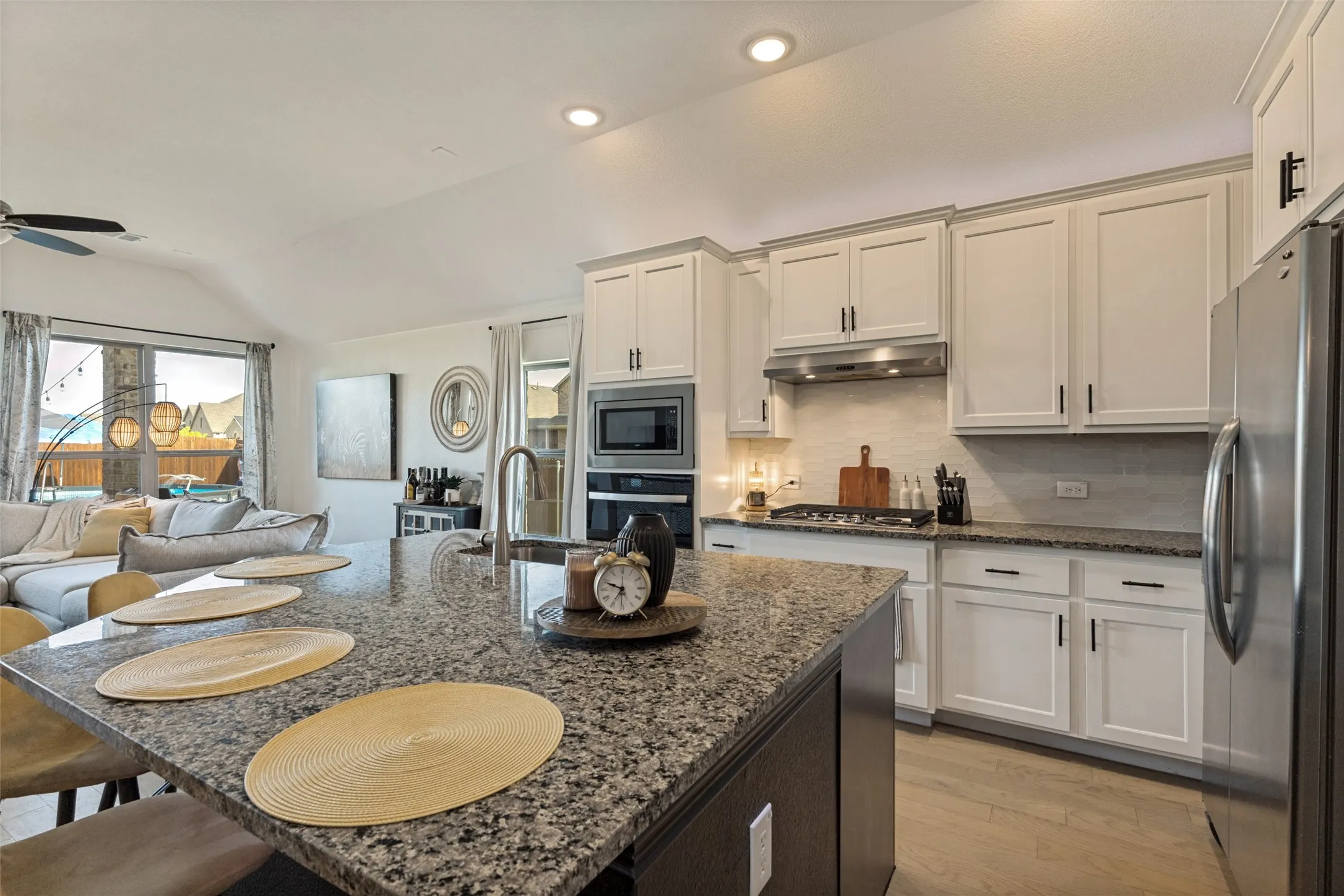 Single Family Residence For Sale in Tarrant County , 5933 Lovills Creek Street, Fort Worth, Texas 76179, 4 Bedroom, 2 Bathroom, 2 Garage spaces, 1,844 Sqft, built in 2023, mls#21345237, Real Estate Agent in Fort Worth, Homes For Sale in Tarrant county, Homes For Sale in Fort Worth, Realtor in Fort Worth Texas, Real Estate Brokerage Independent Realty Texas, Luminita Cordes Realtor