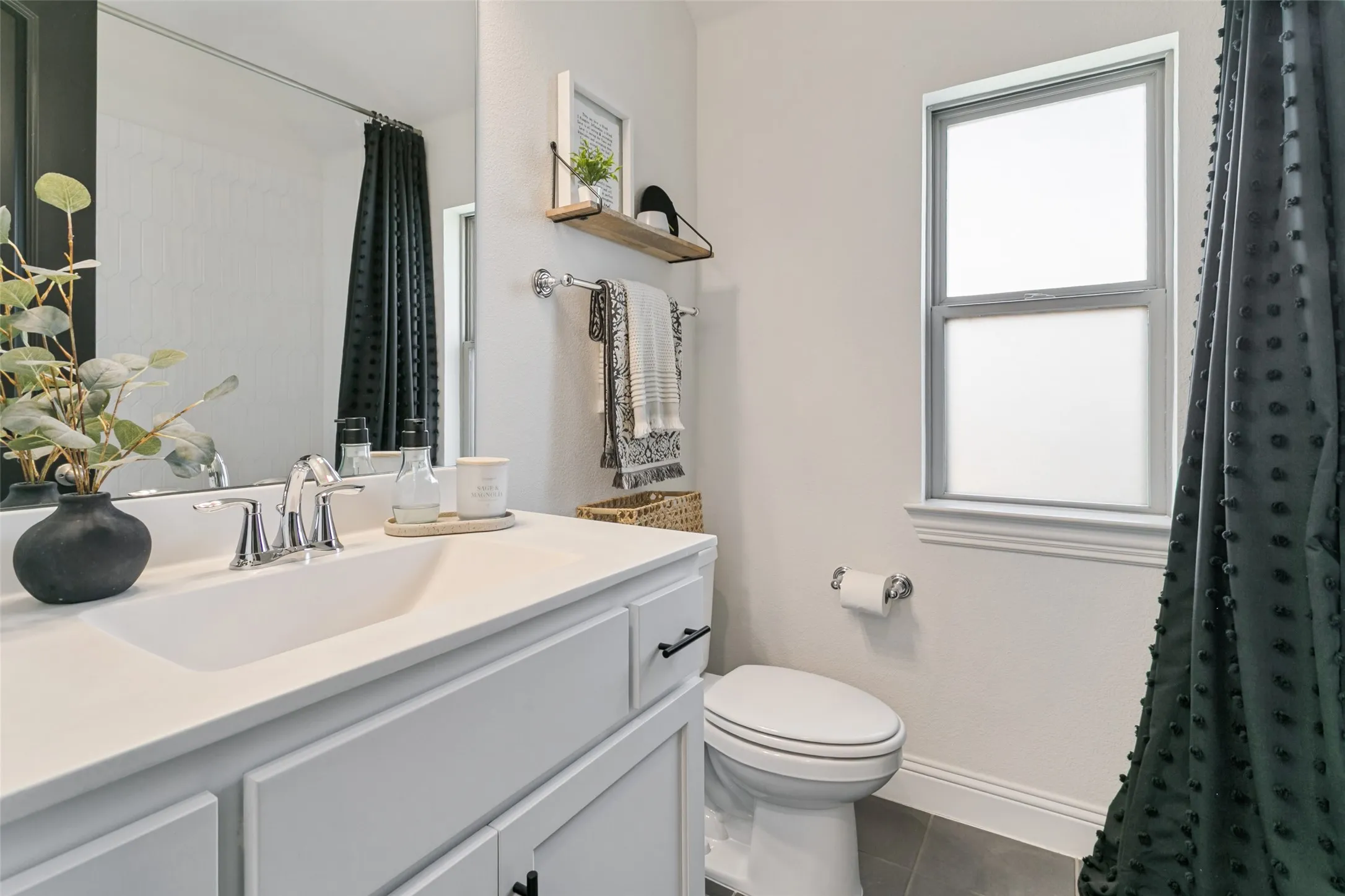 Single Family Residence For Sale in Tarrant County , 5933 Lovills Creek Street, Fort Worth, Texas 76179, 4 Bedroom, 2 Bathroom, 2 Garage spaces, 1,844 Sqft, built in 2023, mls#21345237, Real Estate Agent in Fort Worth, Homes For Sale in Tarrant county, Homes For Sale in Fort Worth, Realtor in Fort Worth Texas, Real Estate Brokerage Independent Realty Texas, Luminita Cordes Realtor
