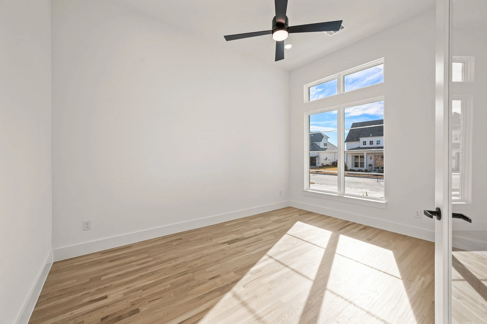 Single Family Residence For Sale in Parker County , 912 Highlands Avenue, Aledo, Texas 76008, 3 Bedroom, 3 Bathroom, Garage spaces, 2,810 Sqft, built in 2026, mls#21345579, Real Estate Agent in Aledo, Homes For Sale in Parker county, Homes For Sale in Aledo, Realtor in Aledo Texas, Real Estate Brokerage Independent Realty Texas, Luminita Cordes Realtor