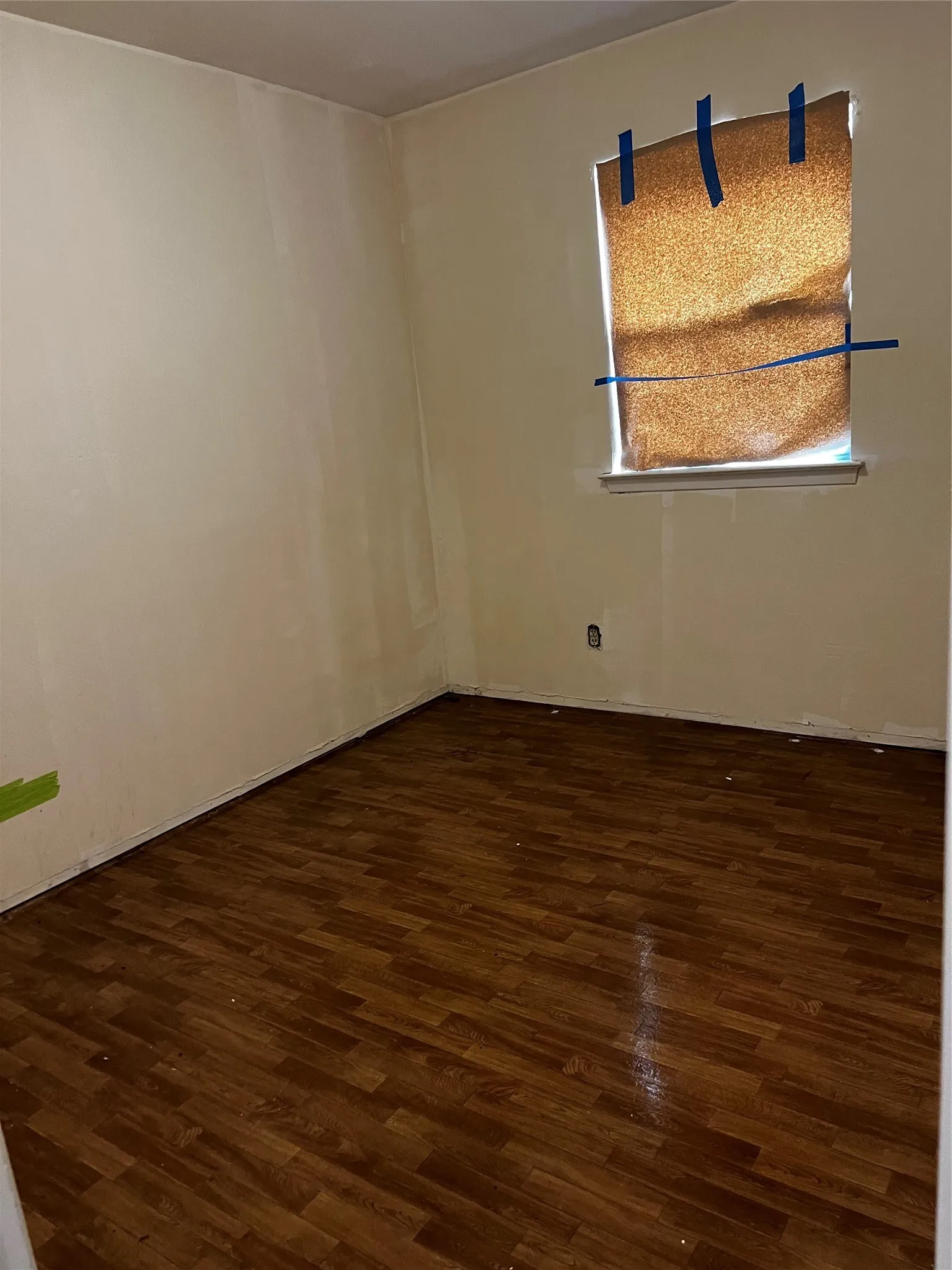 Single Family Residence For Sale in Dallas County , 3113 Commonwealth Street, Irving, Texas 75062, 3 Bedroom, 1 Bathroom, Garage spaces, 1,617 Sqft, built in 1965, mls#21344703, Real Estate Agent in Irving, Homes For Sale in Dallas county, Homes For Sale in Irving, Realtor in Irving Texas, Real Estate Brokerage Independent Realty Texas, Luminita Cordes Realtor