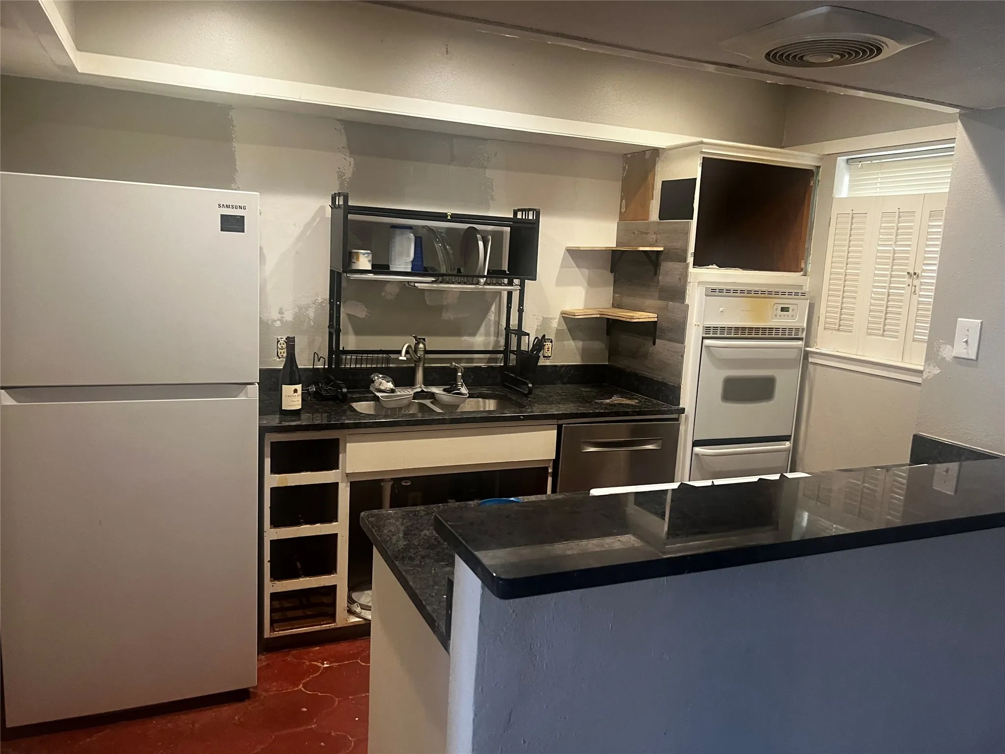 Single Family Residence For Sale in Dallas County , 3113 Commonwealth Street, Irving, Texas 75062, 3 Bedroom, 1 Bathroom, Garage spaces, 1,617 Sqft, built in 1965, mls#21344703, Real Estate Agent in Irving, Homes For Sale in Dallas county, Homes For Sale in Irving, Realtor in Irving Texas, Real Estate Brokerage Independent Realty Texas, Luminita Cordes Realtor