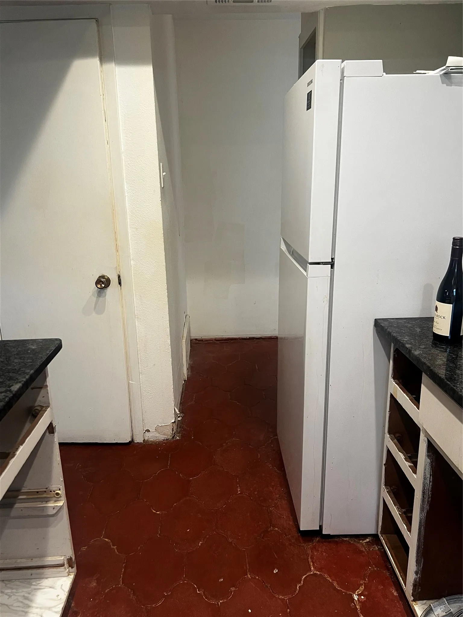 Single Family Residence For Sale in Dallas County , 3113 Commonwealth Street, Irving, Texas 75062, 3 Bedroom, 1 Bathroom, Garage spaces, 1,617 Sqft, built in 1965, mls#21344703, Real Estate Agent in Irving, Homes For Sale in Dallas county, Homes For Sale in Irving, Realtor in Irving Texas, Real Estate Brokerage Independent Realty Texas, Luminita Cordes Realtor