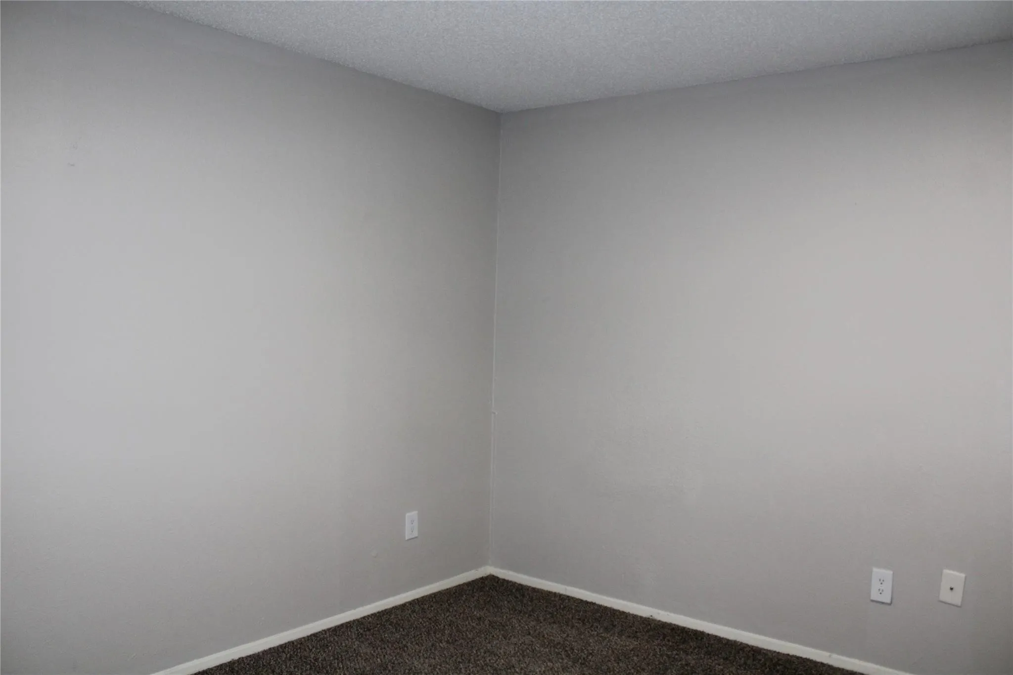 Single Family Residence For Rent in Dallas County , 10500 Lake June Road I07, Dallas, Texas 75217, 2 Bedroom, 2 Bathroom, Garage spaces, 1,103 Sqft, built in 1984, mls#21345593, Real Estate Agent in Dallas, Homes For Rent in Dallas county, Homes For Rent in Dallas, Realtor in Dallas Texas, Real Estate Brokerage Independent Realty Texas, Luminita Cordes Realtor