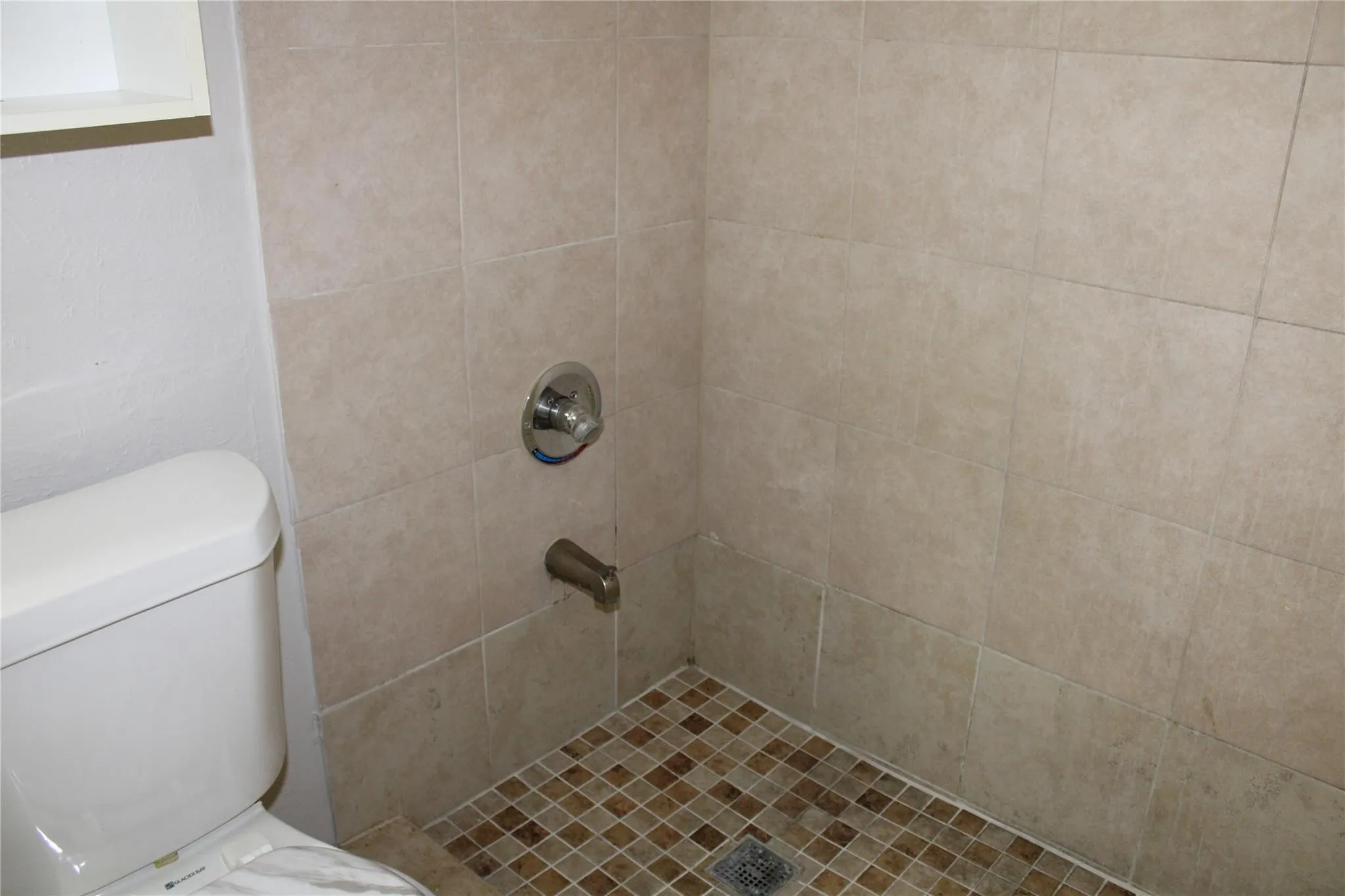 Single Family Residence For Rent in Dallas County , 10500 Lake June Road I07, Dallas, Texas 75217, 2 Bedroom, 2 Bathroom, Garage spaces, 1,103 Sqft, built in 1984, mls#21345593, Real Estate Agent in Dallas, Homes For Rent in Dallas county, Homes For Rent in Dallas, Realtor in Dallas Texas, Real Estate Brokerage Independent Realty Texas, Luminita Cordes Realtor