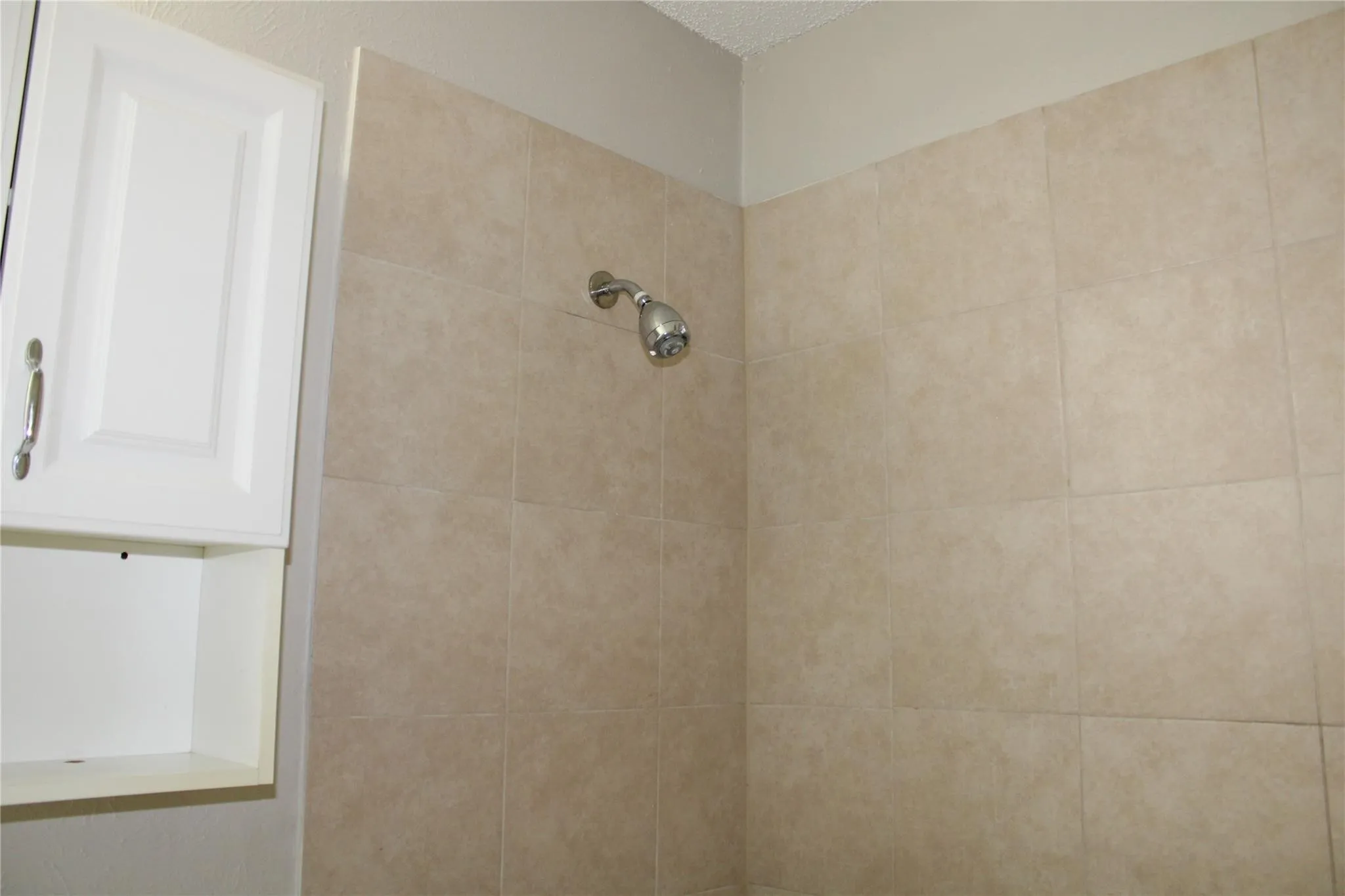 Single Family Residence For Rent in Dallas County , 10500 Lake June Road I07, Dallas, Texas 75217, 2 Bedroom, 2 Bathroom, Garage spaces, 1,103 Sqft, built in 1984, mls#21345593, Real Estate Agent in Dallas, Homes For Rent in Dallas county, Homes For Rent in Dallas, Realtor in Dallas Texas, Real Estate Brokerage Independent Realty Texas, Luminita Cordes Realtor