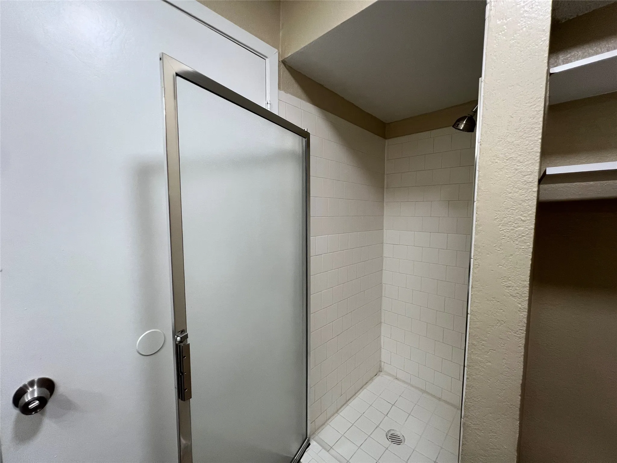 Duplex For Rent in Tarrant County , 7041 Crosstimbers Lane, North Richland Hills, Texas 76182, 2 Bedroom, 2 Bathroom, Garage spaces, 1,008 Sqft, built in 1983, mls#21345597, Real Estate Agent in North Richland Hills, Homes For Rent in Tarrant county, Homes For Rent in North Richland Hills, Realtor in North Richland Hills Texas, Real Estate Brokerage Independent Realty Texas, Luminita Cordes Realtor