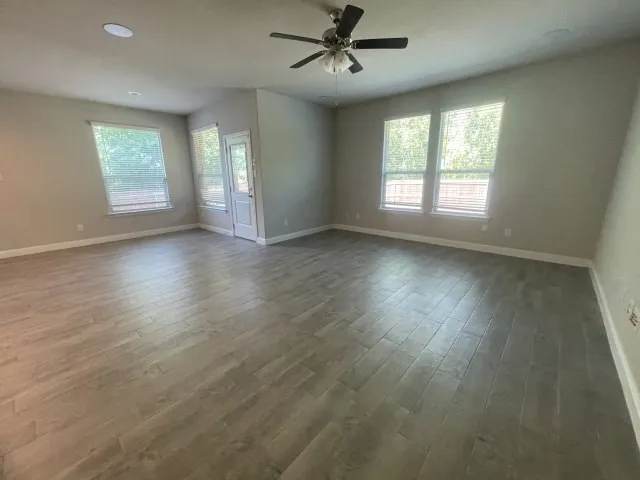 Single Family Residence For Sale in Ellis County , 2607 Golden Bell Drive, Glenn Heights, Texas 75154, 4 Bedroom, 2 Bathroom, 2 Garage spaces, 1,984 Sqft, built in 2022, mls#21345592, Real Estate Agent in Glenn Heights, Homes For Sale in Ellis county, Homes For Sale in Glenn Heights, Realtor in Glenn Heights Texas, Real Estate Brokerage Independent Realty Texas, Luminita Cordes Realtor