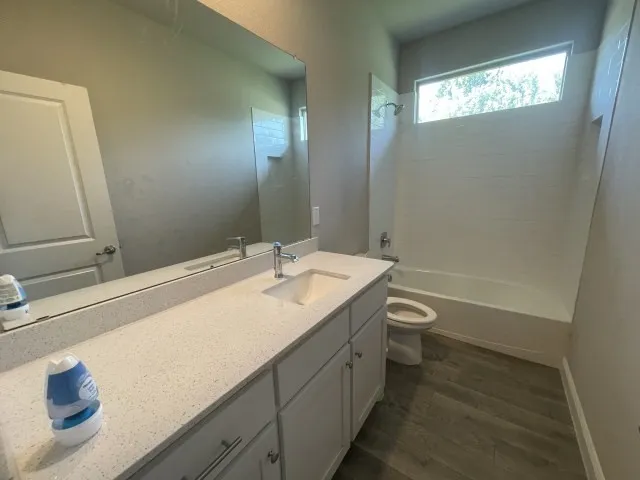 Single Family Residence For Sale in Ellis County , 2607 Golden Bell Drive, Glenn Heights, Texas 75154, 4 Bedroom, 2 Bathroom, 2 Garage spaces, 1,984 Sqft, built in 2022, mls#21345592, Real Estate Agent in Glenn Heights, Homes For Sale in Ellis county, Homes For Sale in Glenn Heights, Realtor in Glenn Heights Texas, Real Estate Brokerage Independent Realty Texas, Luminita Cordes Realtor