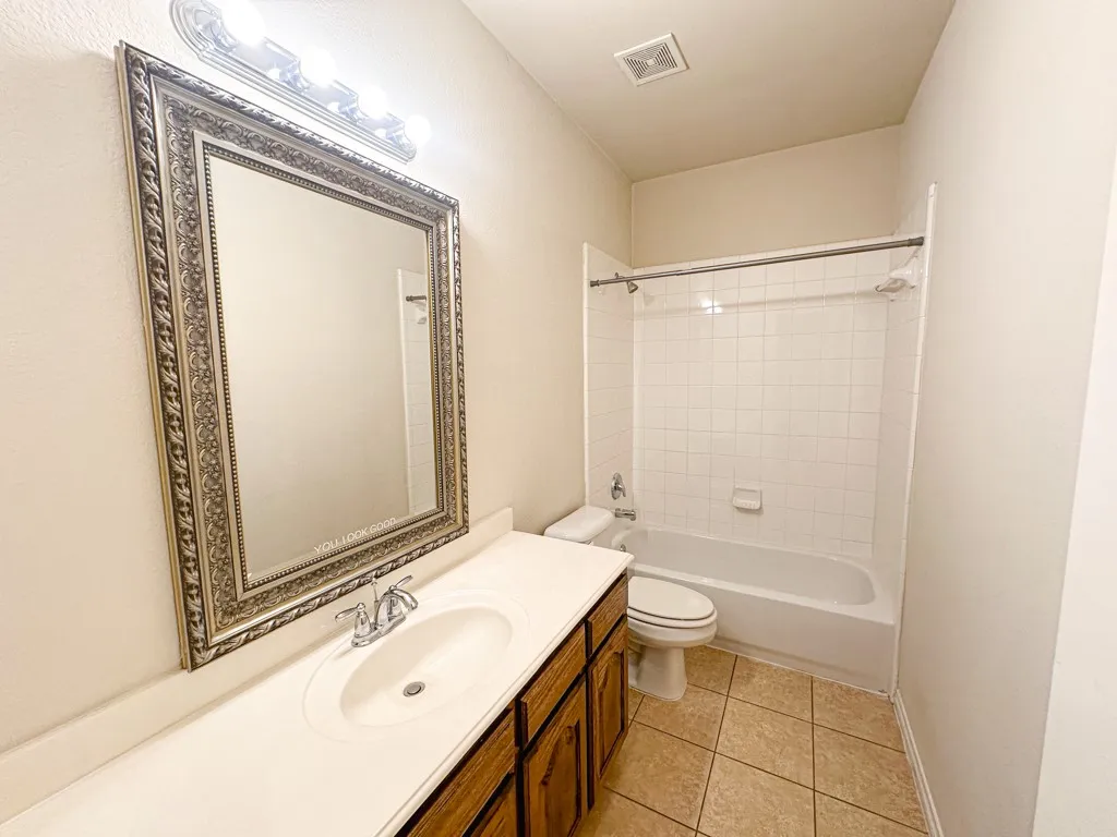 Single Family Residence For Rent in Collin County , 1715 Nestledown Drive, Allen, Texas 75002, 3 Bedroom, 2 Bathroom, 2 Garage spaces, 1,844 Sqft, built in 2009, mls#21345566, Real Estate Agent in Allen, Homes For Rent in Collin county, Homes For Rent in Allen, Realtor in Allen Texas, Real Estate Brokerage Independent Realty Texas, Luminita Cordes Realtor