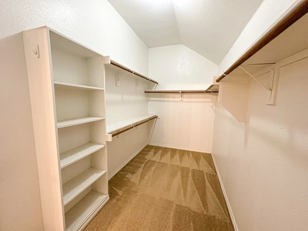 Single Family Residence For Rent in Collin County , 1715 Nestledown Drive, Allen, Texas 75002, 3 Bedroom, 2 Bathroom, 2 Garage spaces, 1,844 Sqft, built in 2009, mls#21345566, Real Estate Agent in Allen, Homes For Rent in Collin county, Homes For Rent in Allen, Realtor in Allen Texas, Real Estate Brokerage Independent Realty Texas, Luminita Cordes Realtor