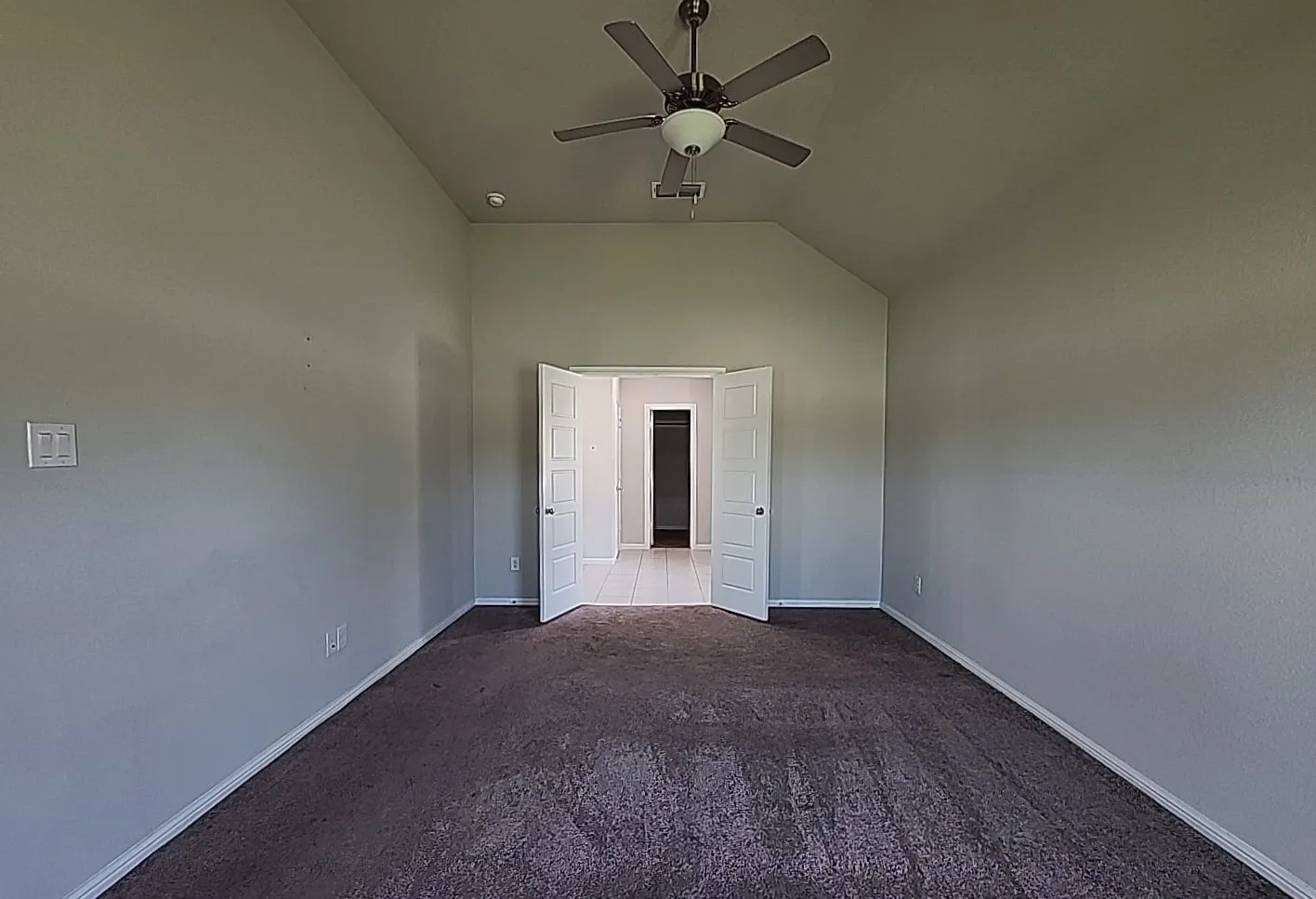 Single Family Residence For Sale in Ellis County , 7105 Pampas Place, Venus, Texas 76084, 4 Bedroom, 3 Bathroom, 3 Garage spaces, 2,476 Sqft, built in 2022, mls#21345587, Real Estate Agent in Venus, Homes For Sale in Ellis county, Homes For Sale in Venus, Realtor in Venus Texas, Real Estate Brokerage Independent Realty Texas, Luminita Cordes Realtor