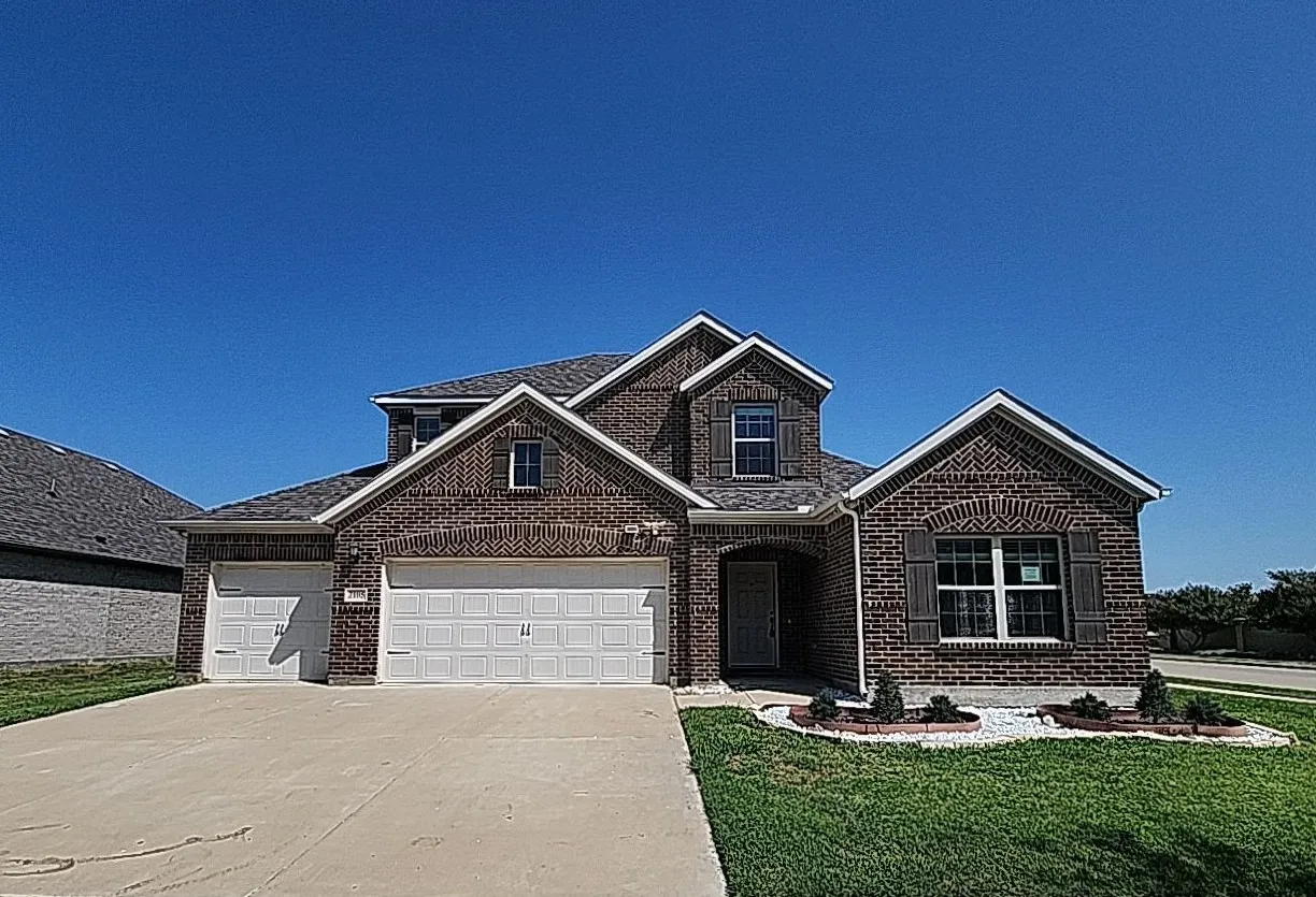 Single Family Residence For Sale in Ellis County , 7105 Pampas Place, Venus, Texas 76084, 4 Bedroom, 3 Bathroom, 3 Garage spaces, 2,476 Sqft, built in 2022, mls#21345587, Real Estate Agent in Venus, Homes For Sale in Ellis county, Homes For Sale in Venus, Realtor in Venus Texas, Real Estate Brokerage Independent Realty Texas, Luminita Cordes Realtor