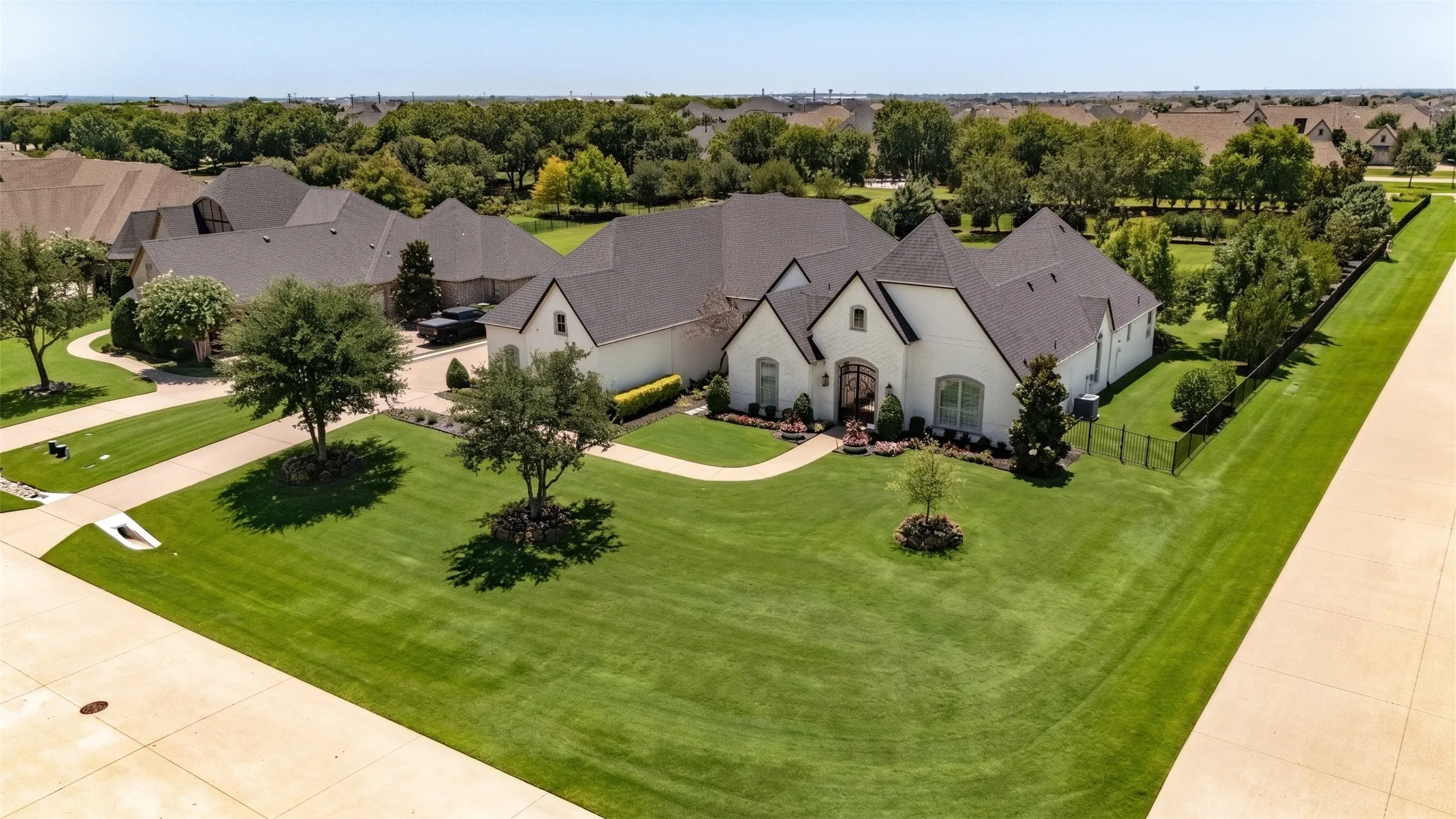 Single Family Residence For Sale in Collin County , 2120 Meadow View Drive, Prosper, Texas 75078, 4 Bedroom, 5 Bathroom, 3 Garage spaces, 4,331 Sqft, built in 2011, mls#21344030, Real Estate Agent in Prosper, Homes For Sale in Collin county, Homes For Sale in Prosper, Realtor in Prosper Texas, Real Estate Brokerage Independent Realty Texas, Luminita Cordes Realtor
