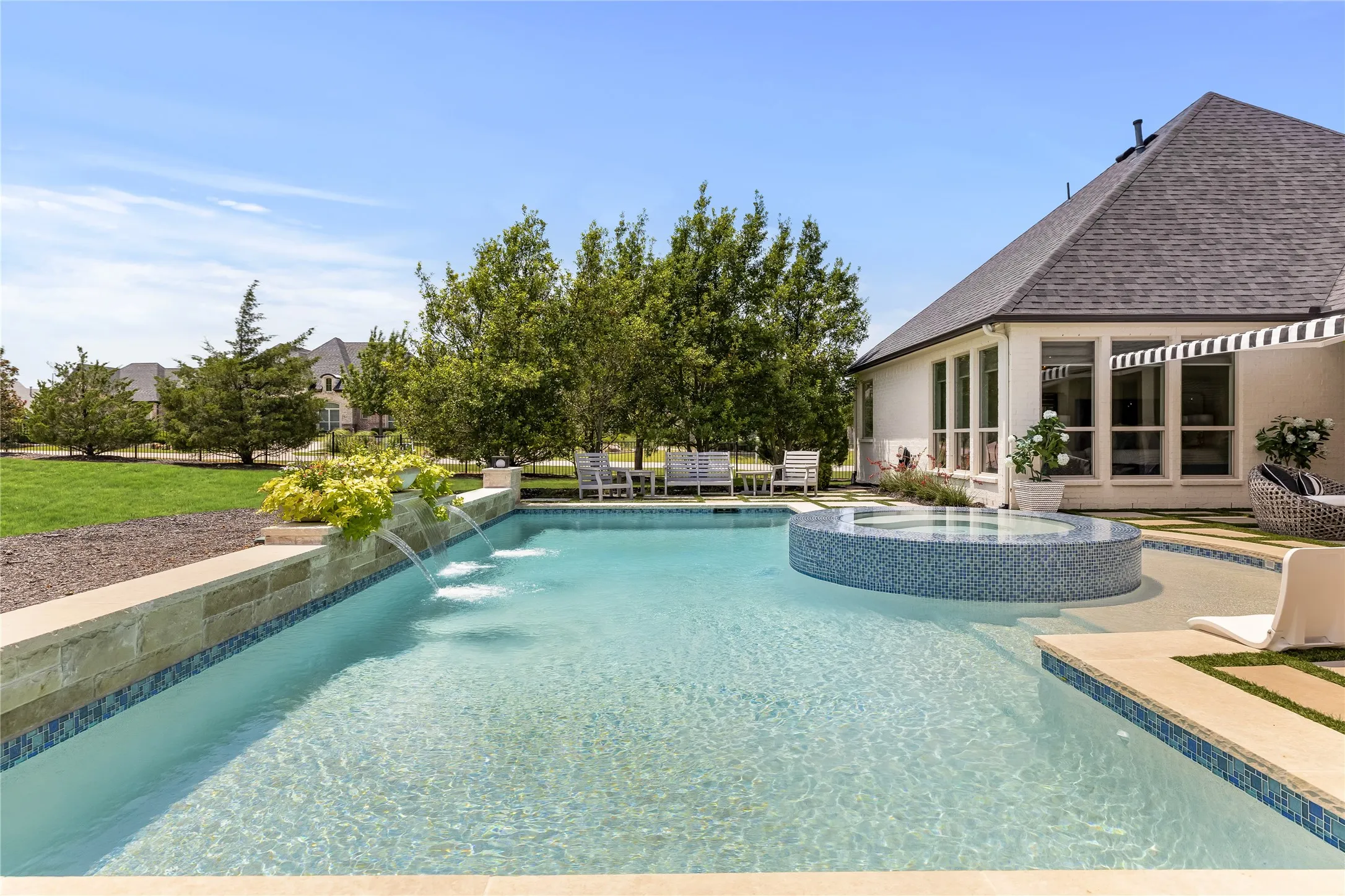 Single Family Residence For Sale in Collin County , 2120 Meadow View Drive, Prosper, Texas 75078, 4 Bedroom, 5 Bathroom, 3 Garage spaces, 4,331 Sqft, built in 2011, mls#21344030, Real Estate Agent in Prosper, Homes For Sale in Collin county, Homes For Sale in Prosper, Realtor in Prosper Texas, Real Estate Brokerage Independent Realty Texas, Luminita Cordes Realtor