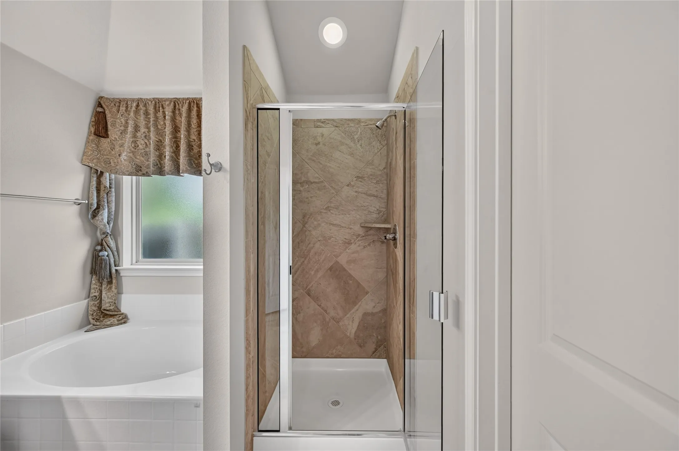 Separate Shower & Tub!