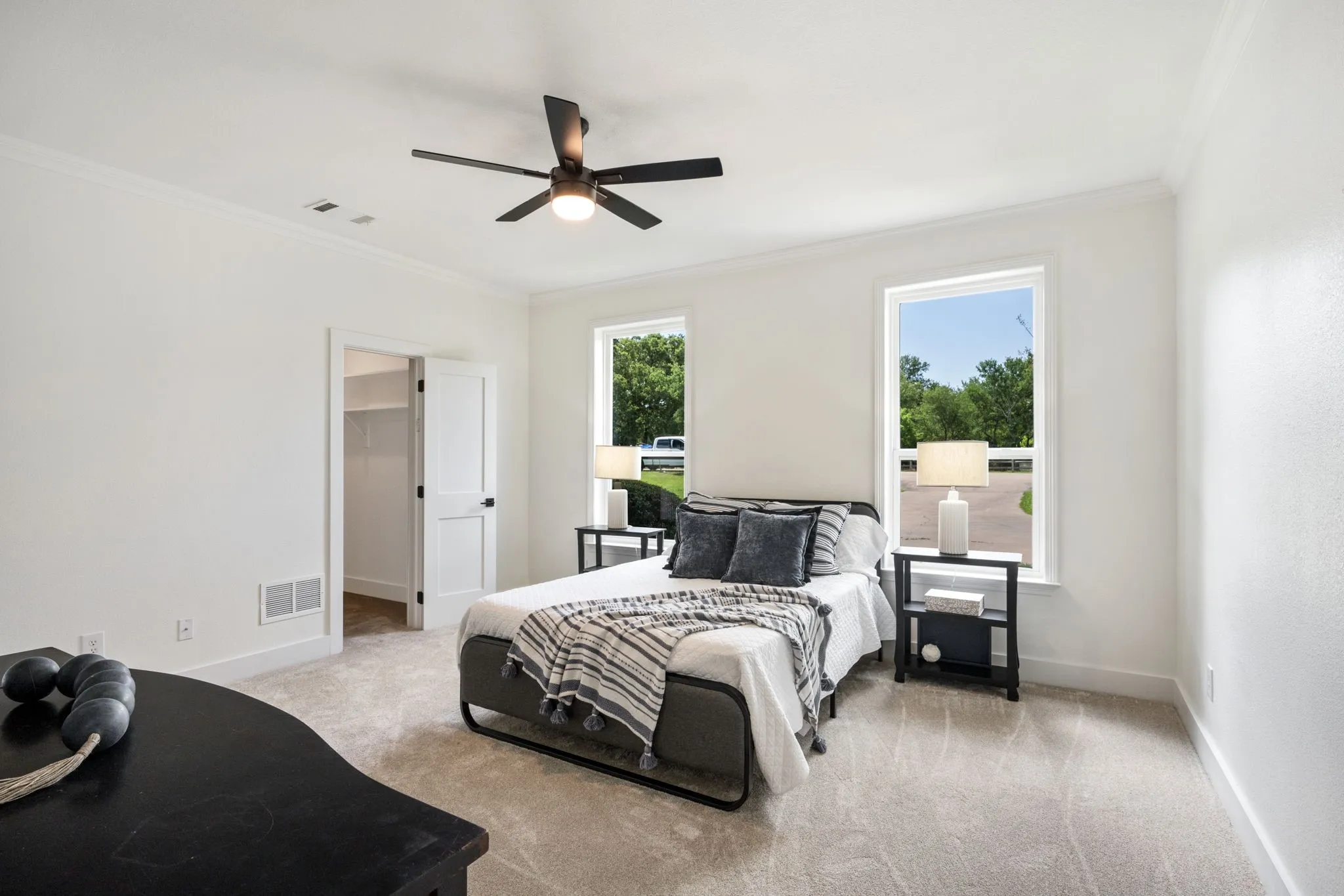 Single Family Residence For Rent in Denton County , 890 Topaz Lane, Oak Point, Texas 75068, 4 Bedroom, 5 Bathroom, 3 Garage spaces, 4,091 Sqft, built in 1994, mls#21345581, Real Estate Agent in Oak Point, Homes For Rent in Denton county, Homes For Rent in Oak Point, Realtor in Oak Point Texas, Real Estate Brokerage Independent Realty Texas, Luminita Cordes Realtor