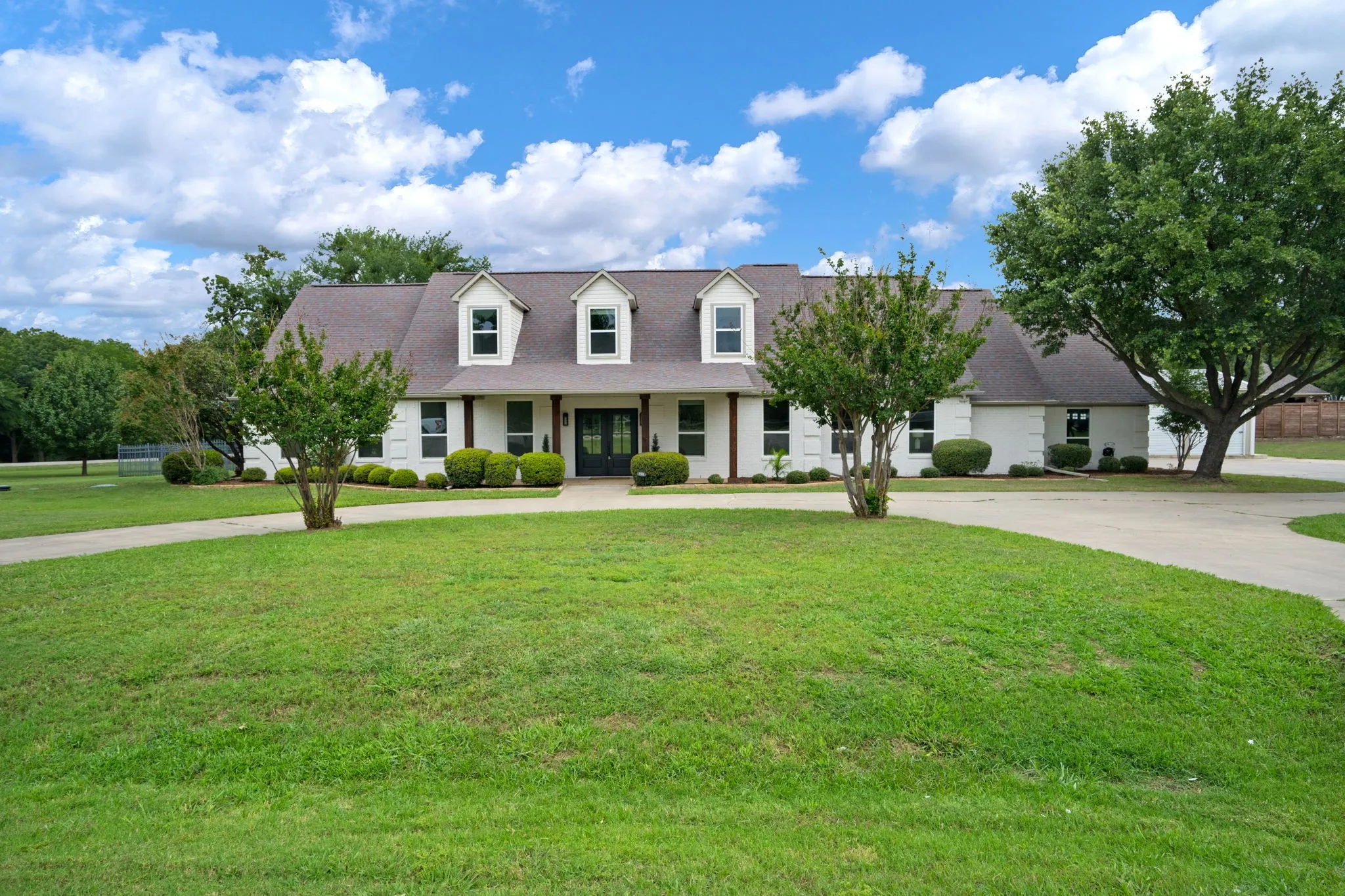 Single Family Residence For Rent in Denton County , 890 Topaz Lane, Oak Point, Texas 75068, 4 Bedroom, 5 Bathroom, 3 Garage spaces, 4,091 Sqft, built in 1994, mls#21345581, Real Estate Agent in Oak Point, Homes For Rent in Denton county, Homes For Rent in Oak Point, Realtor in Oak Point Texas, Real Estate Brokerage Independent Realty Texas, Luminita Cordes Realtor