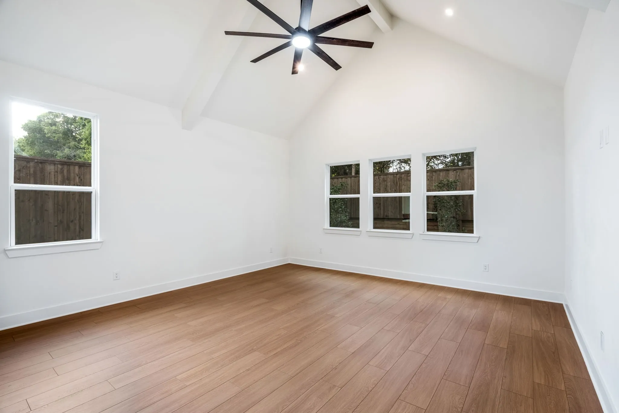 Single Family Residence For Sale in Grayson County , 1908 Heritage Knoll Drive, Sherman, Texas 75092, 4 Bedroom, 4 Bathroom, 2 Garage spaces, 3,044 Sqft, built in 2026, mls#21344659, Real Estate Agent in Sherman, Homes For Sale in Grayson county, Homes For Sale in Sherman, Realtor in Sherman Texas, Real Estate Brokerage Independent Realty Texas, Luminita Cordes Realtor