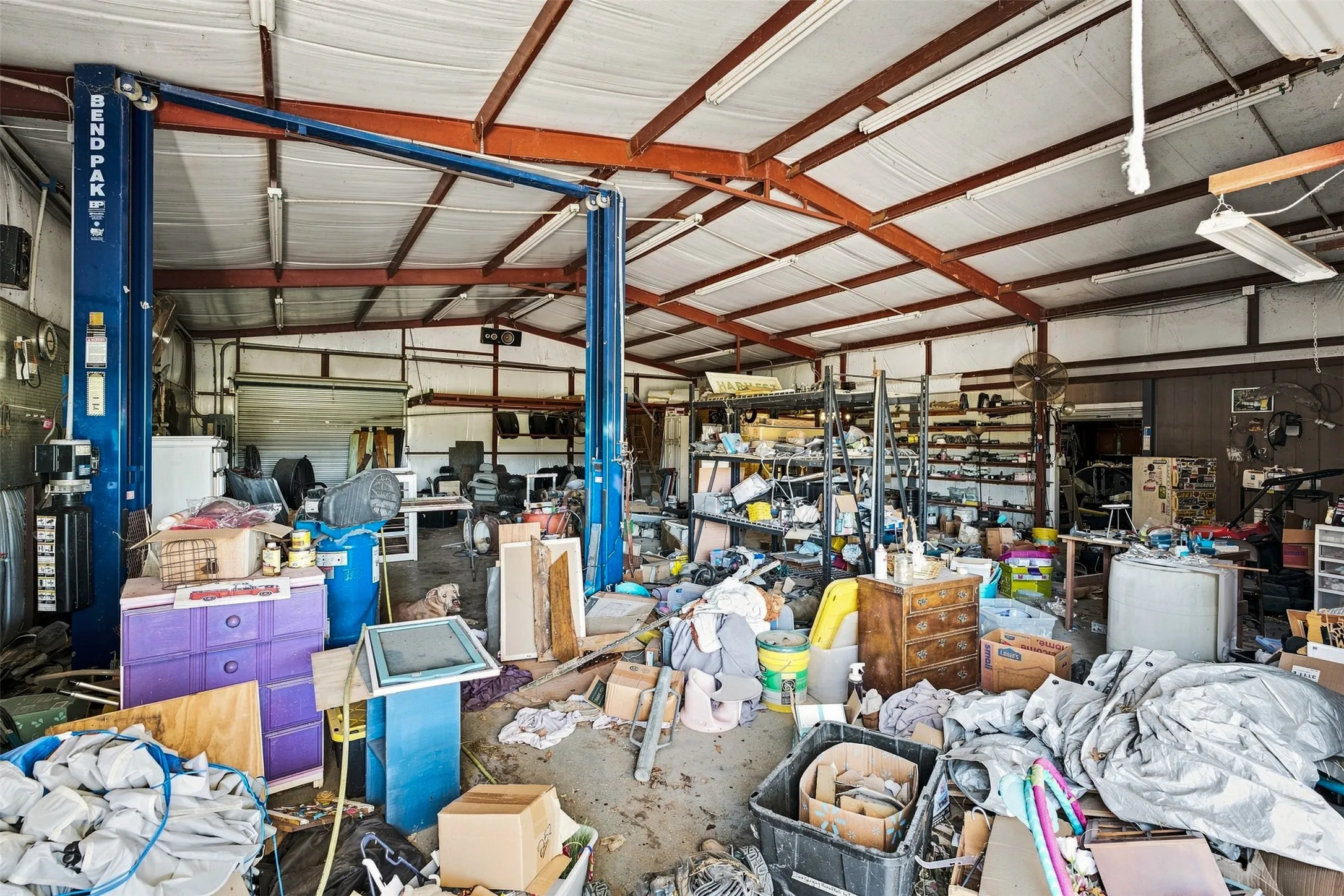 Single Family Residence For Sale in Mc Lennan County , 252 Blackland Road, Riesel, Texas 76682, 4 Bedroom, 3 Bathroom, 2 Garage spaces, 2,128 Sqft, built in 1997, mls#21343840, Real Estate Agent in Riesel, Homes For Sale in Mc Lennan county, Homes For Sale in Riesel, Realtor in Riesel Texas, Real Estate Brokerage Independent Realty Texas, Luminita Cordes Realtor