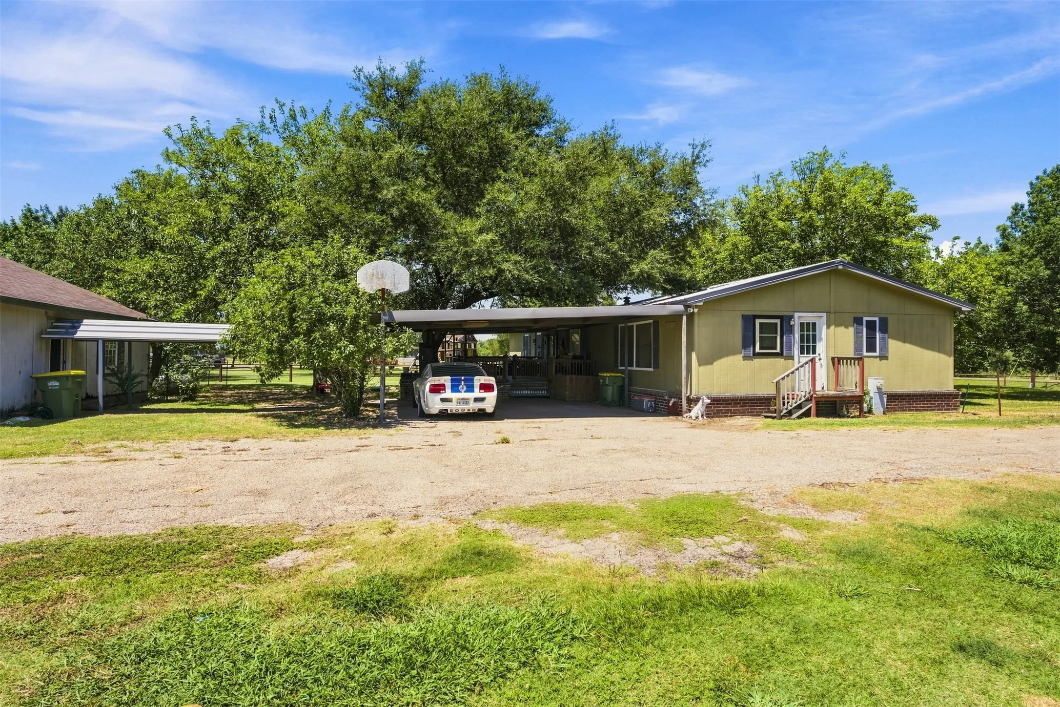 Single Family Residence For Sale in Mc Lennan County , 252 Blackland Road, Riesel, Texas 76682, 4 Bedroom, 3 Bathroom, 2 Garage spaces, 2,128 Sqft, built in 1997, mls#21343840, Real Estate Agent in Riesel, Homes For Sale in Mc Lennan county, Homes For Sale in Riesel, Realtor in Riesel Texas, Real Estate Brokerage Independent Realty Texas, Luminita Cordes Realtor