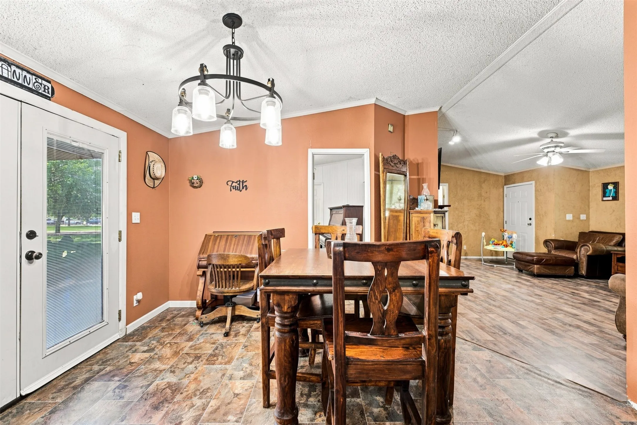 Single Family Residence For Sale in Mc Lennan County , 252 Blackland Road, Riesel, Texas 76682, 4 Bedroom, 3 Bathroom, 2 Garage spaces, 2,128 Sqft, built in 1997, mls#21343840, Real Estate Agent in Riesel, Homes For Sale in Mc Lennan county, Homes For Sale in Riesel, Realtor in Riesel Texas, Real Estate Brokerage Independent Realty Texas, Luminita Cordes Realtor
