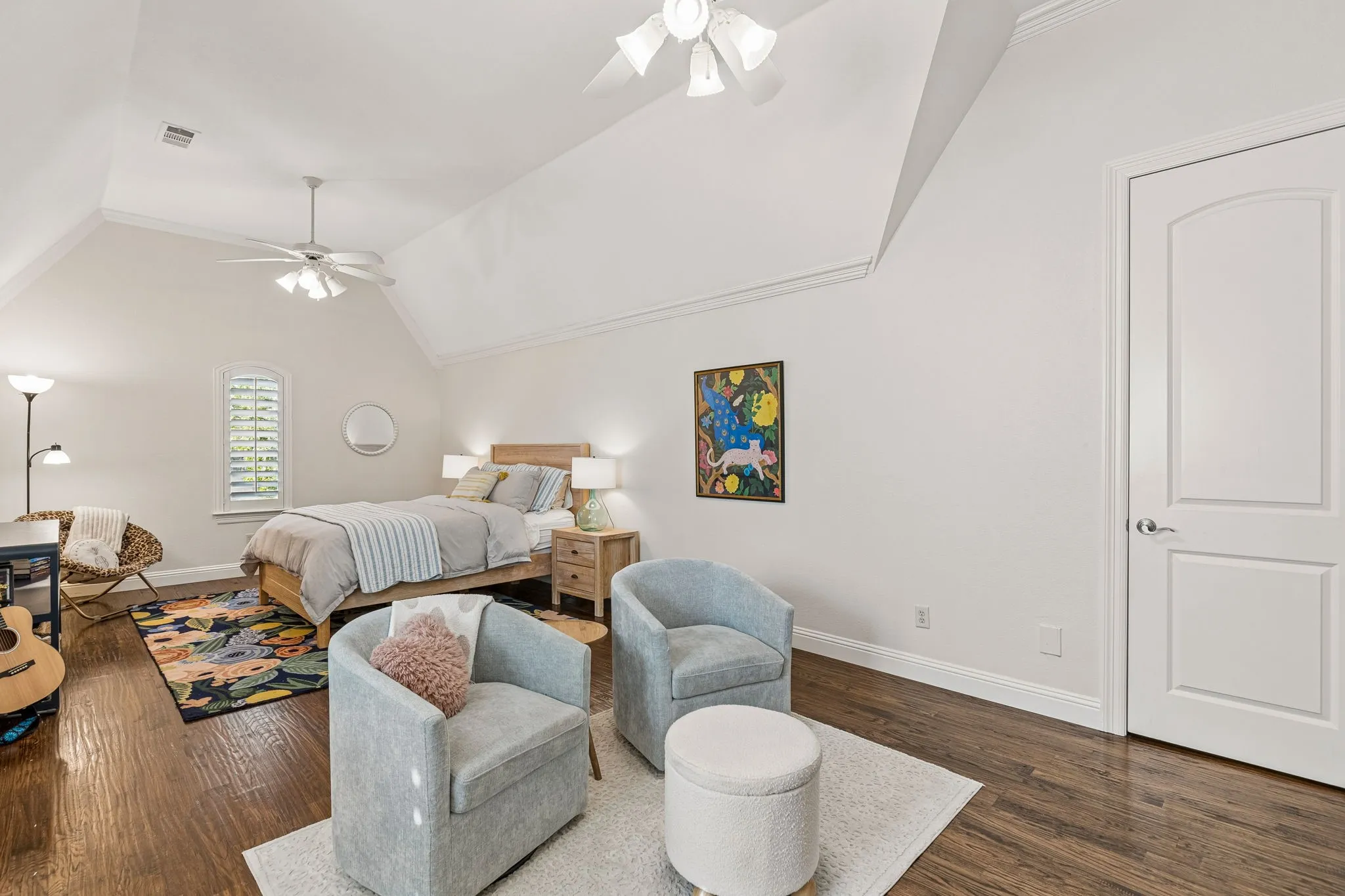 Single Family Residence For Sale in Tarrant County , 3001 LOCH MEADOW Court, Southlake, Texas 76092, 5 Bedroom, 6 Bathroom, 4 Garage spaces, 6,050 Sqft, built in 2003, mls#21345445, Real Estate Agent in Southlake, Homes For Sale in Tarrant county, Homes For Sale in Southlake, Realtor in Southlake Texas, Real Estate Brokerage Independent Realty Texas, Luminita Cordes Realtor