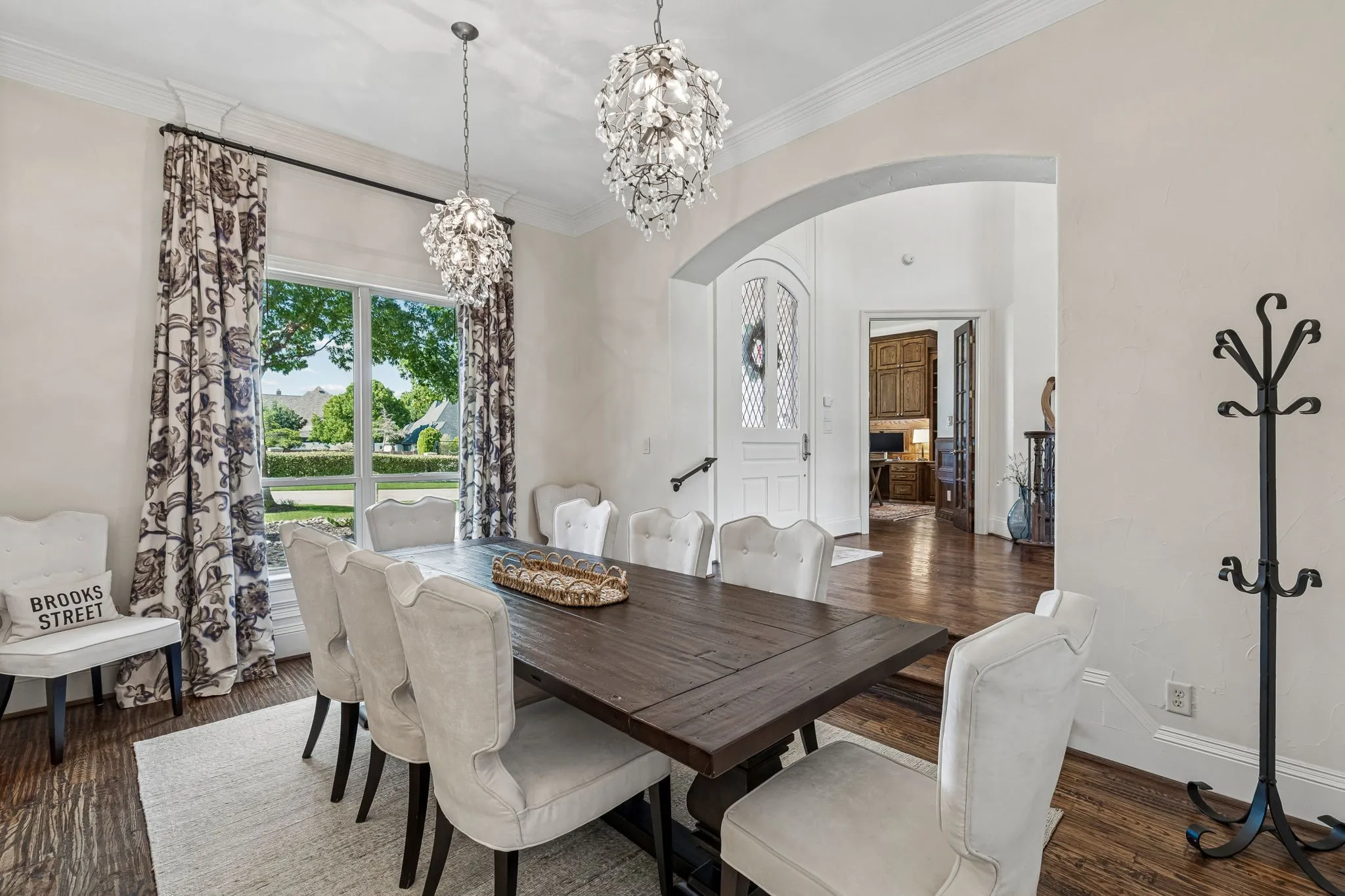 Single Family Residence For Sale in Tarrant County , 3001 LOCH MEADOW Court, Southlake, Texas 76092, 5 Bedroom, 6 Bathroom, 4 Garage spaces, 6,050 Sqft, built in 2003, mls#21345445, Real Estate Agent in Southlake, Homes For Sale in Tarrant county, Homes For Sale in Southlake, Realtor in Southlake Texas, Real Estate Brokerage Independent Realty Texas, Luminita Cordes Realtor