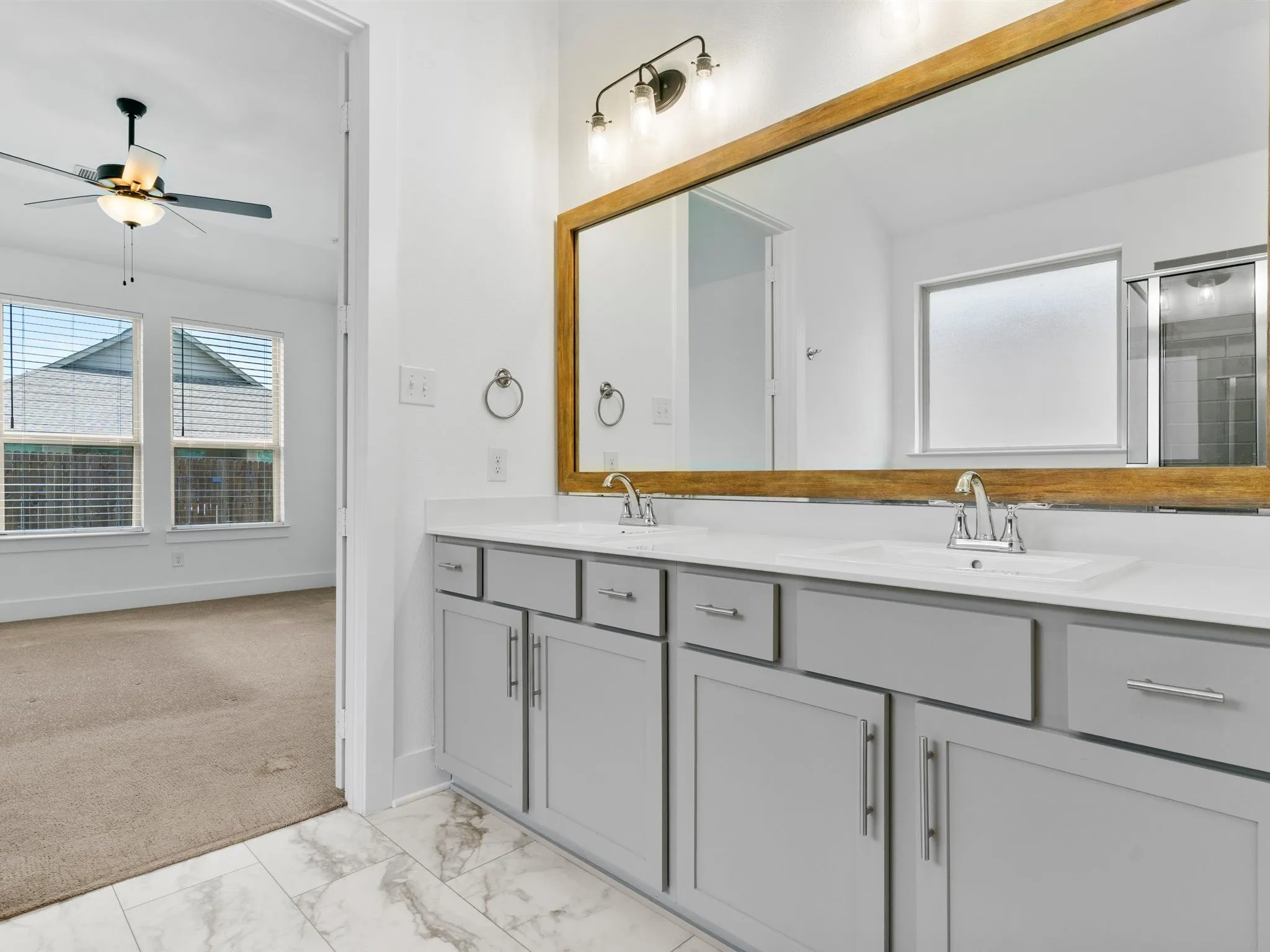 Single Family Residence For Sale in Rockwall County , 942 Lawless Lane, Fate, Texas 75087, 3 Bedroom, 2 Bathroom, 2 Garage spaces, 1,916 Sqft, built in 2022, mls#21344292, Real Estate Agent in Fate, Homes For Sale in Rockwall county, Homes For Sale in Fate, Realtor in Fate Texas, Real Estate Brokerage Independent Realty Texas, Luminita Cordes Realtor