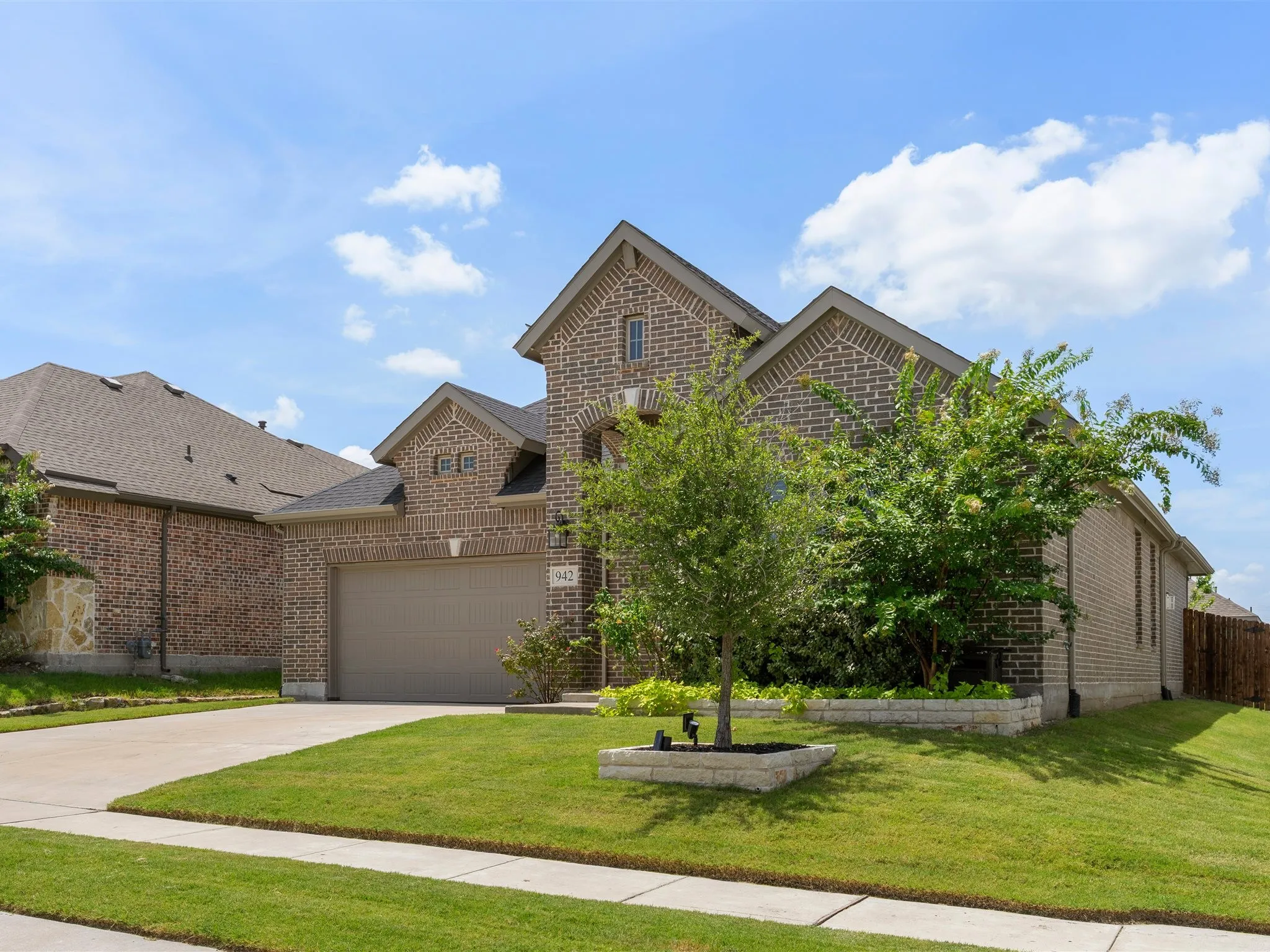 Single Family Residence For Sale in Rockwall County , 942 Lawless Lane, Fate, Texas 75087, 3 Bedroom, 2 Bathroom, 2 Garage spaces, 1,916 Sqft, built in 2022, mls#21344292, Real Estate Agent in Fate, Homes For Sale in Rockwall county, Homes For Sale in Fate, Realtor in Fate Texas, Real Estate Brokerage Independent Realty Texas, Luminita Cordes Realtor