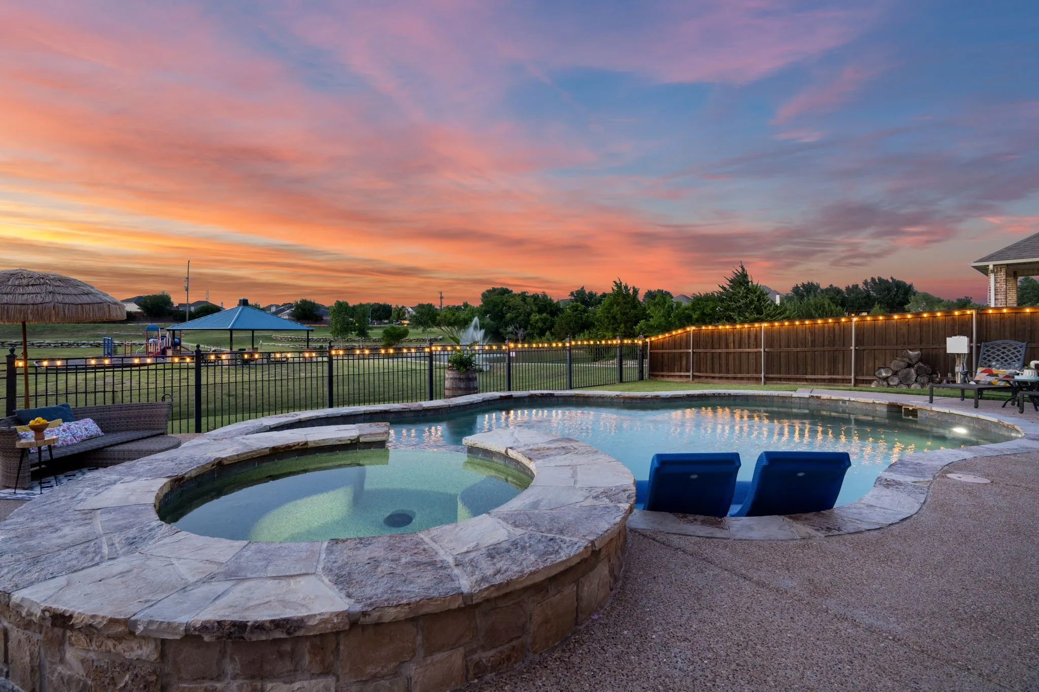 Single Family Residence For Sale in Tarrant County , 2613 Los Olivos Lane, Fort Worth, Texas 76131, 4 Bedroom, 4 Bathroom, 2 Garage spaces, 2,927 Sqft, built in 2009, Price $550,000, mls#21342719, Real Estate Agent in Fort Worth, Homes For Sale in Tarrant county, Homes For Sale in Fort Worth, Realtor in Fort Worth Texas, Real Estate Brokerage Independent Realty Texas, Luminita Cordes Realtor