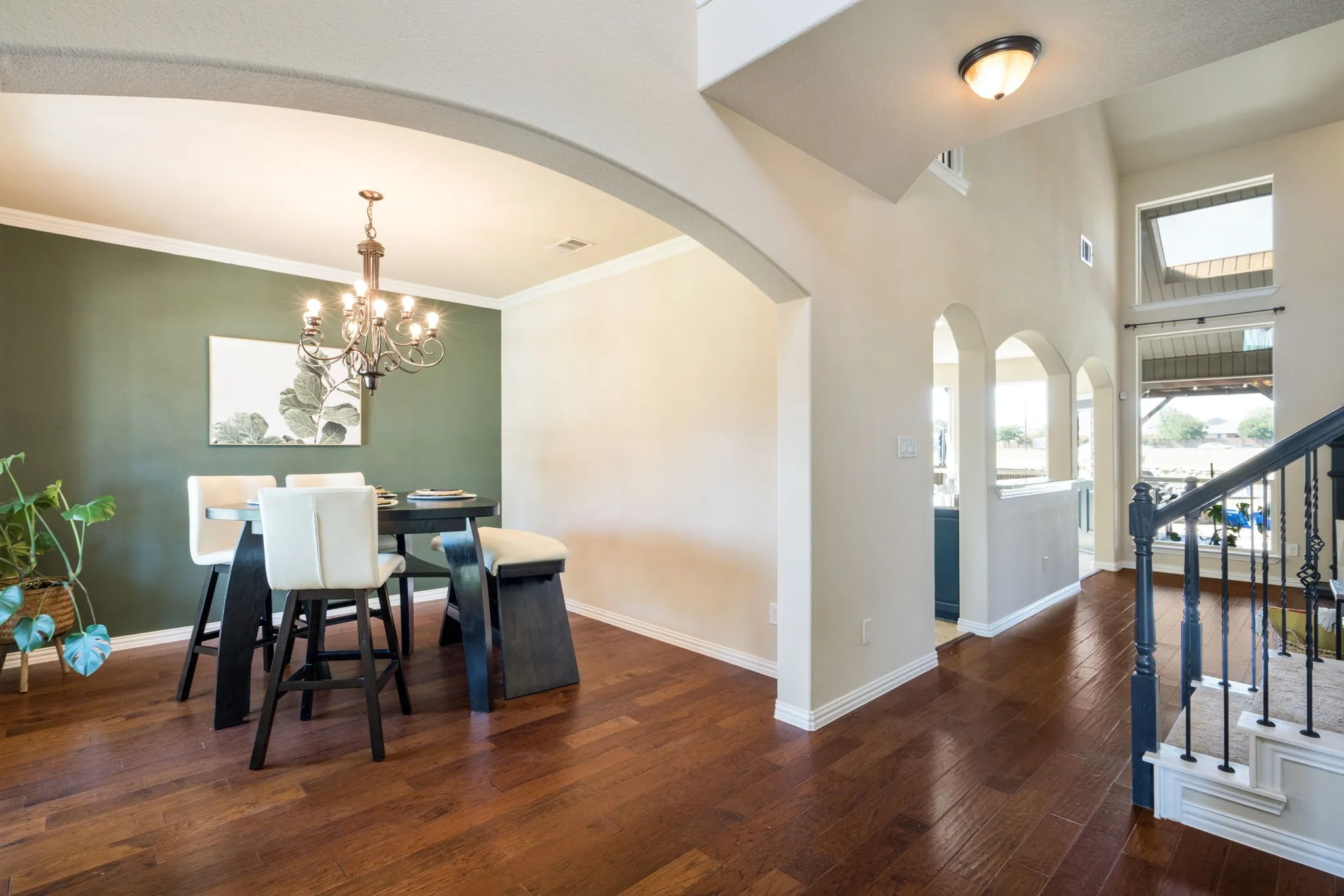 Single Family Residence For Sale in Tarrant County , 2613 Los Olivos Lane, Fort Worth, Texas 76131, 4 Bedroom, 4 Bathroom, 2 Garage spaces, 2,927 Sqft, built in 2009, Price $550,000, mls#21342719, Real Estate Agent in Fort Worth, Homes For Sale in Tarrant county, Homes For Sale in Fort Worth, Realtor in Fort Worth Texas, Real Estate Brokerage Independent Realty Texas, Luminita Cordes Realtor