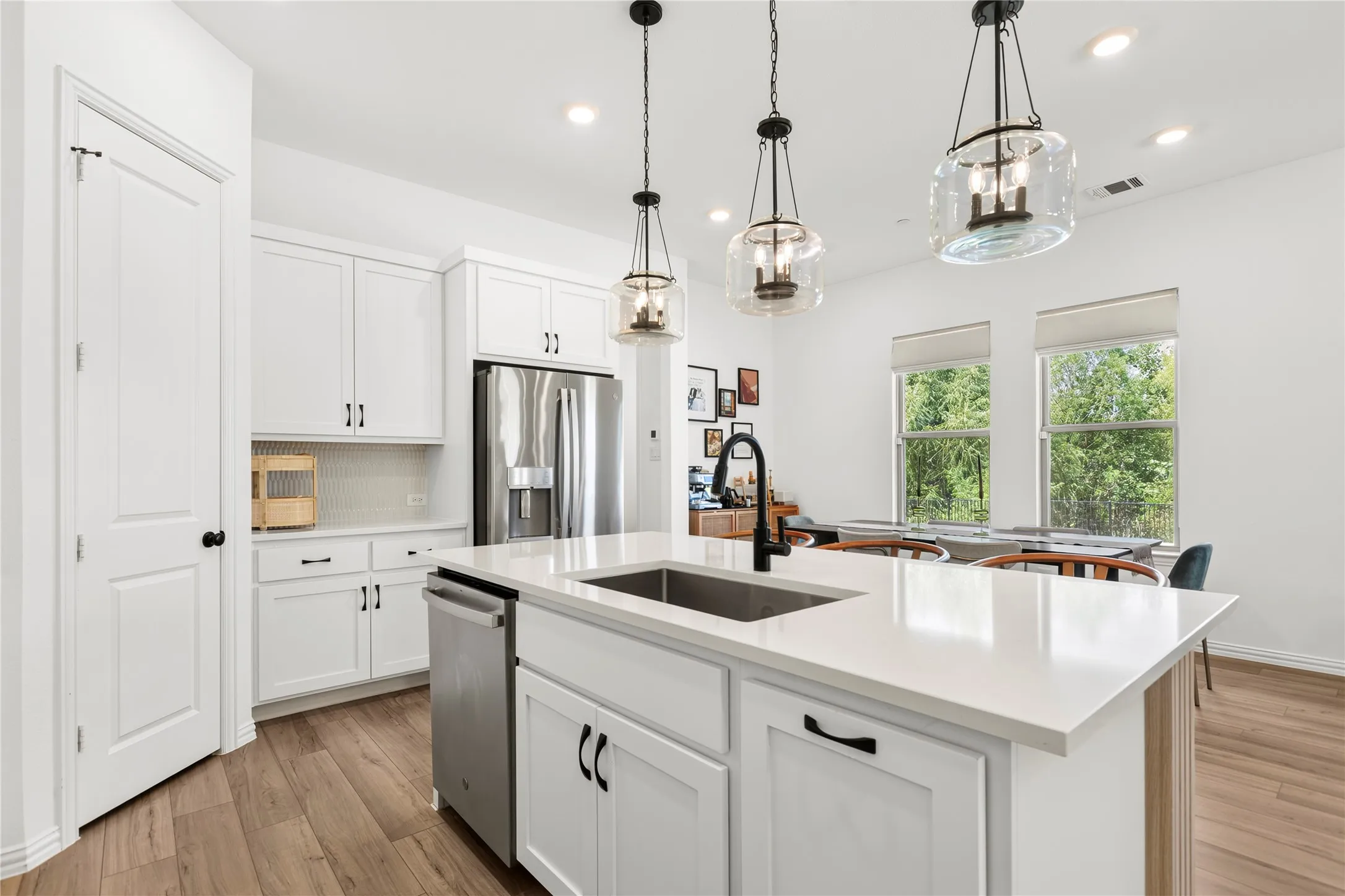 Townhouse For Sale in Dallas County , 6418 Baritone Court, Sachse, Texas 75048, 3 Bedroom, 3 Bathroom, 2 Garage spaces, 1,997 Sqft, built in 2024, mls#21345358, Real Estate Agent in Sachse, Homes For Sale in Dallas county, Homes For Sale in Sachse, Realtor in Sachse Texas, Real Estate Brokerage Independent Realty Texas, Luminita Cordes Realtor