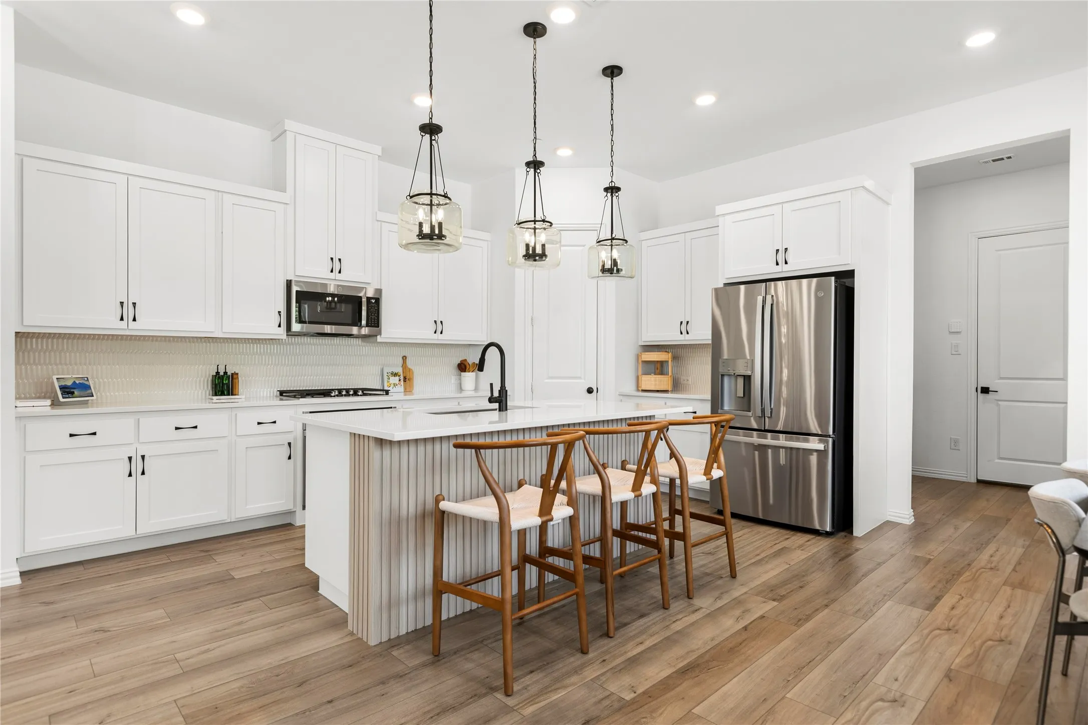 Townhouse For Sale in Dallas County , 6418 Baritone Court, Sachse, Texas 75048, 3 Bedroom, 3 Bathroom, 2 Garage spaces, 1,997 Sqft, built in 2024, mls#21345358, Real Estate Agent in Sachse, Homes For Sale in Dallas county, Homes For Sale in Sachse, Realtor in Sachse Texas, Real Estate Brokerage Independent Realty Texas, Luminita Cordes Realtor
