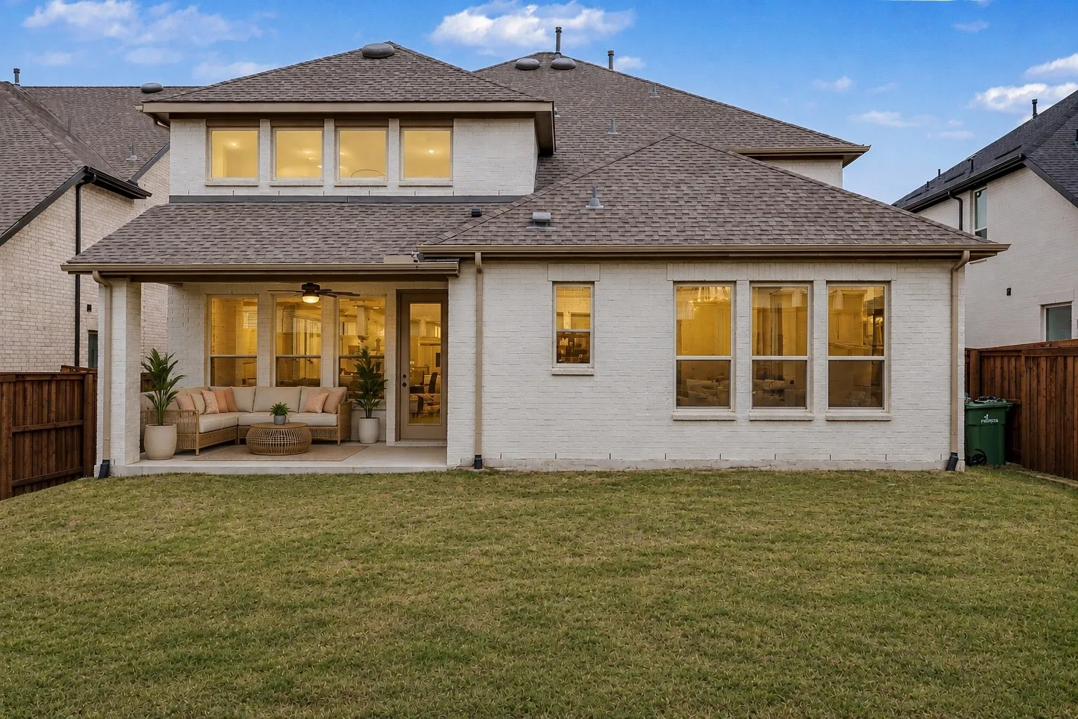 Virtually staged