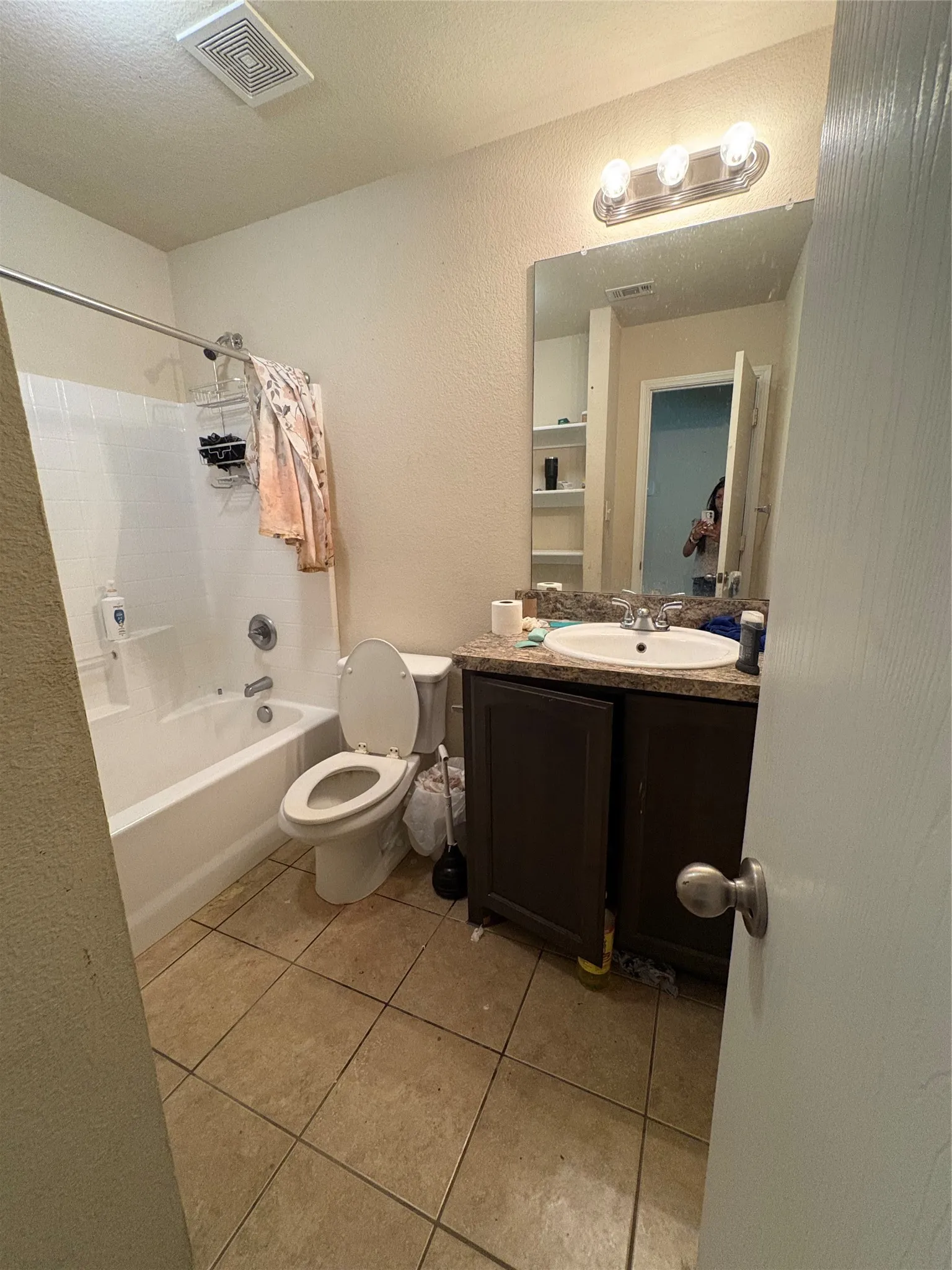 Single Family Residence For Sale in Parker County , 244 Walnut Bend Road, Springtown, Texas 76082, 4 Bedroom, 2 Bathroom, 2 Garage spaces, 1,595 Sqft, built in 2017, mls#21345528, Real Estate Agent in Springtown, Homes For Sale in Parker county, Homes For Sale in Springtown, Realtor in Springtown Texas, Real Estate Brokerage Independent Realty Texas, Luminita Cordes Realtor