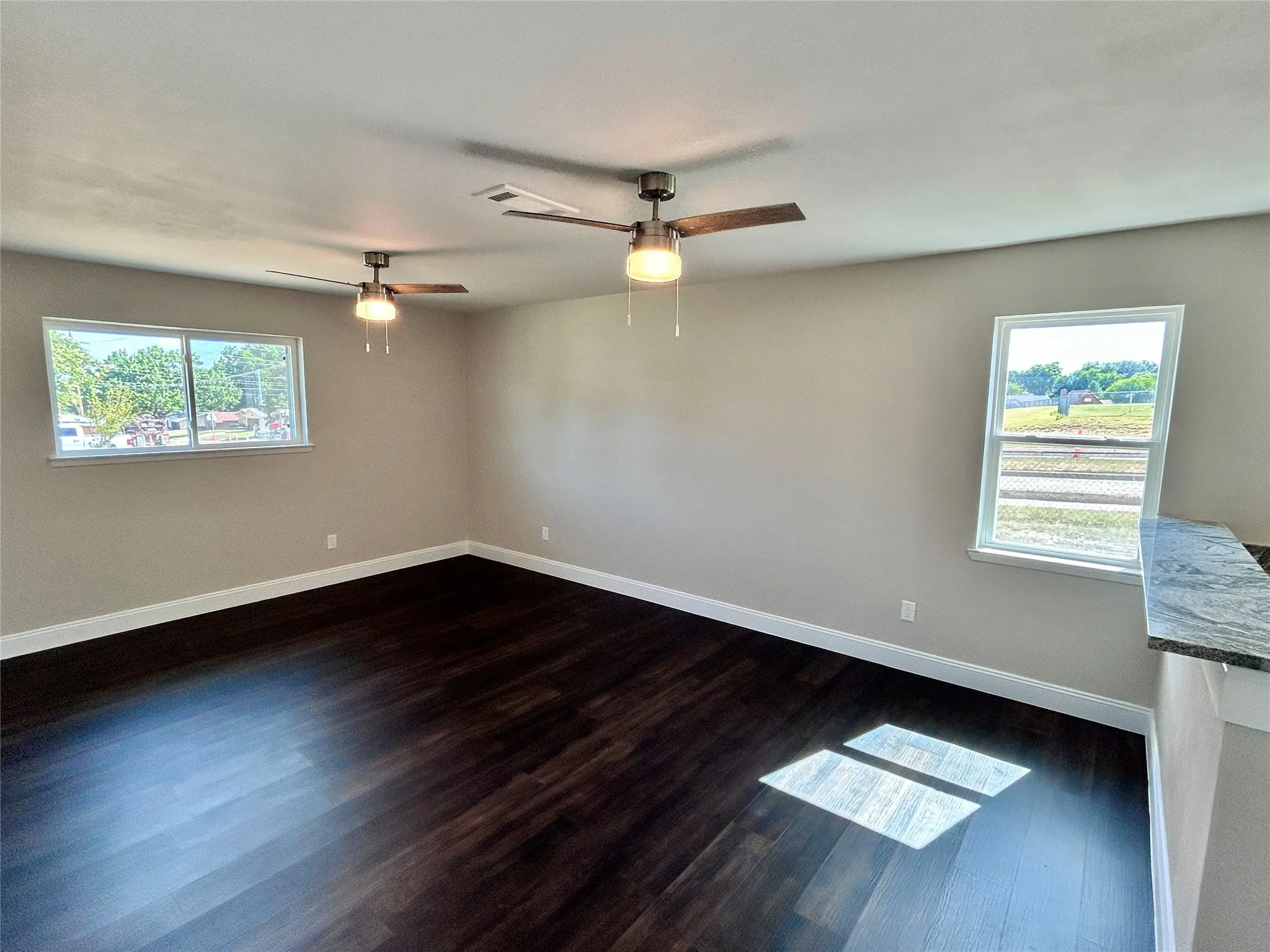 Natural light and plenty space.