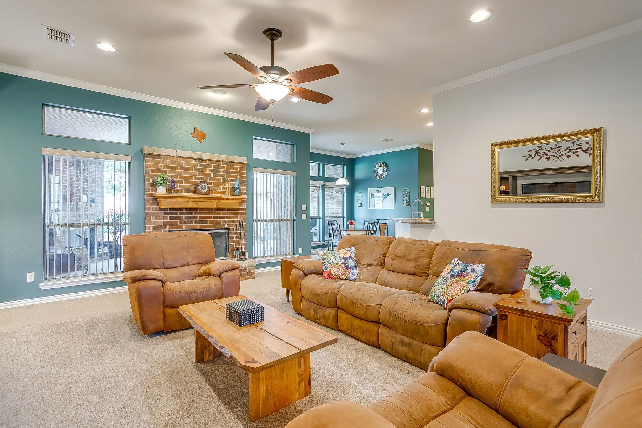 Single Family Residence For Sale in Parker County , 505 Morrow Road, Springtown, Texas 76082, 3 Bedroom, 2 Bathroom, 3 Garage spaces, 2,201 Sqft, built in 2006, mls#21343578, Real Estate Agent in Springtown, Homes For Sale in Parker county, Homes For Sale in Springtown, Realtor in Springtown Texas, Real Estate Brokerage Independent Realty Texas, Luminita Cordes Realtor