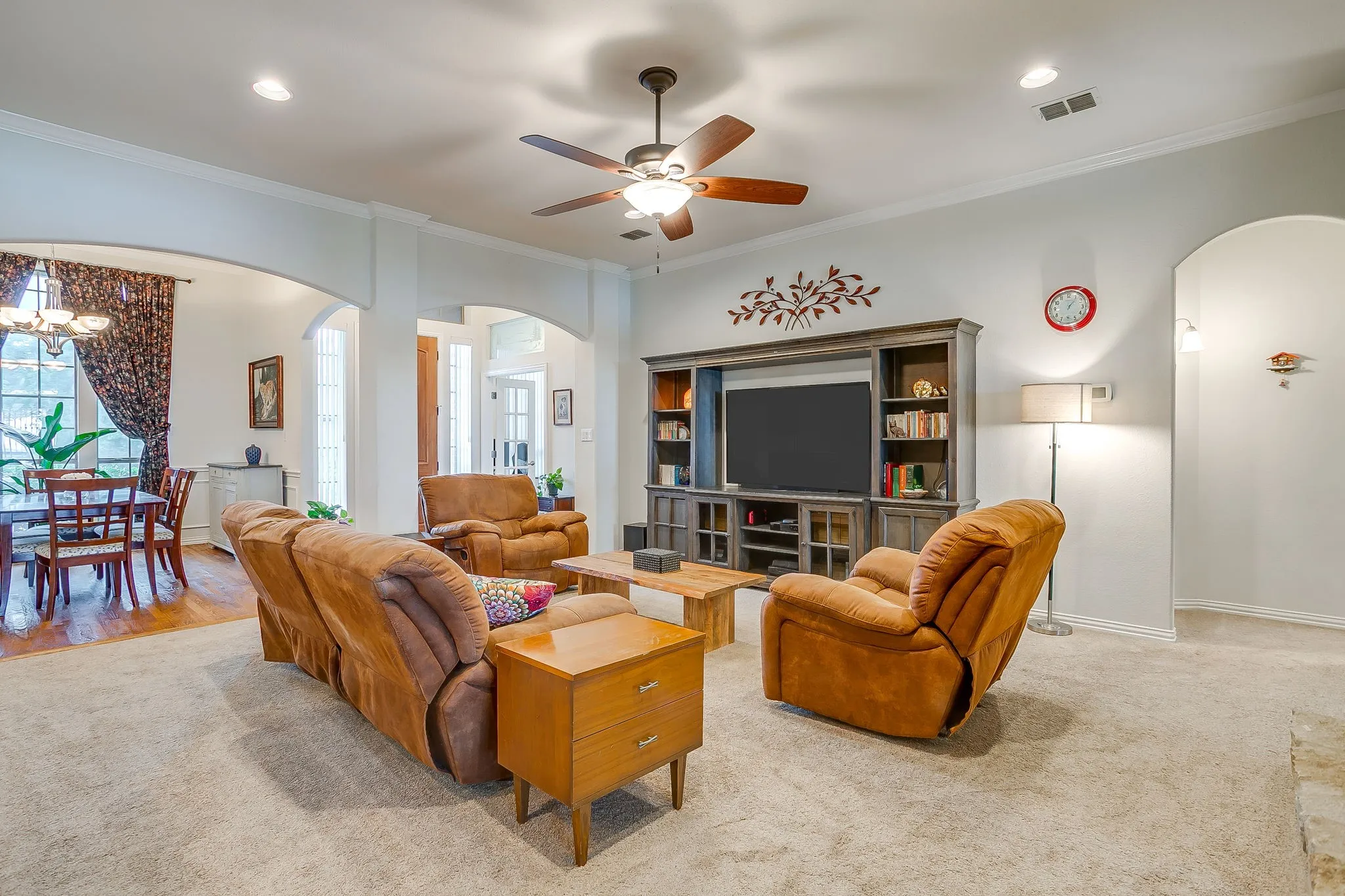 Single Family Residence For Sale in Parker County , 505 Morrow Road, Springtown, Texas 76082, 3 Bedroom, 2 Bathroom, 3 Garage spaces, 2,201 Sqft, built in 2006, mls#21343578, Real Estate Agent in Springtown, Homes For Sale in Parker county, Homes For Sale in Springtown, Realtor in Springtown Texas, Real Estate Brokerage Independent Realty Texas, Luminita Cordes Realtor