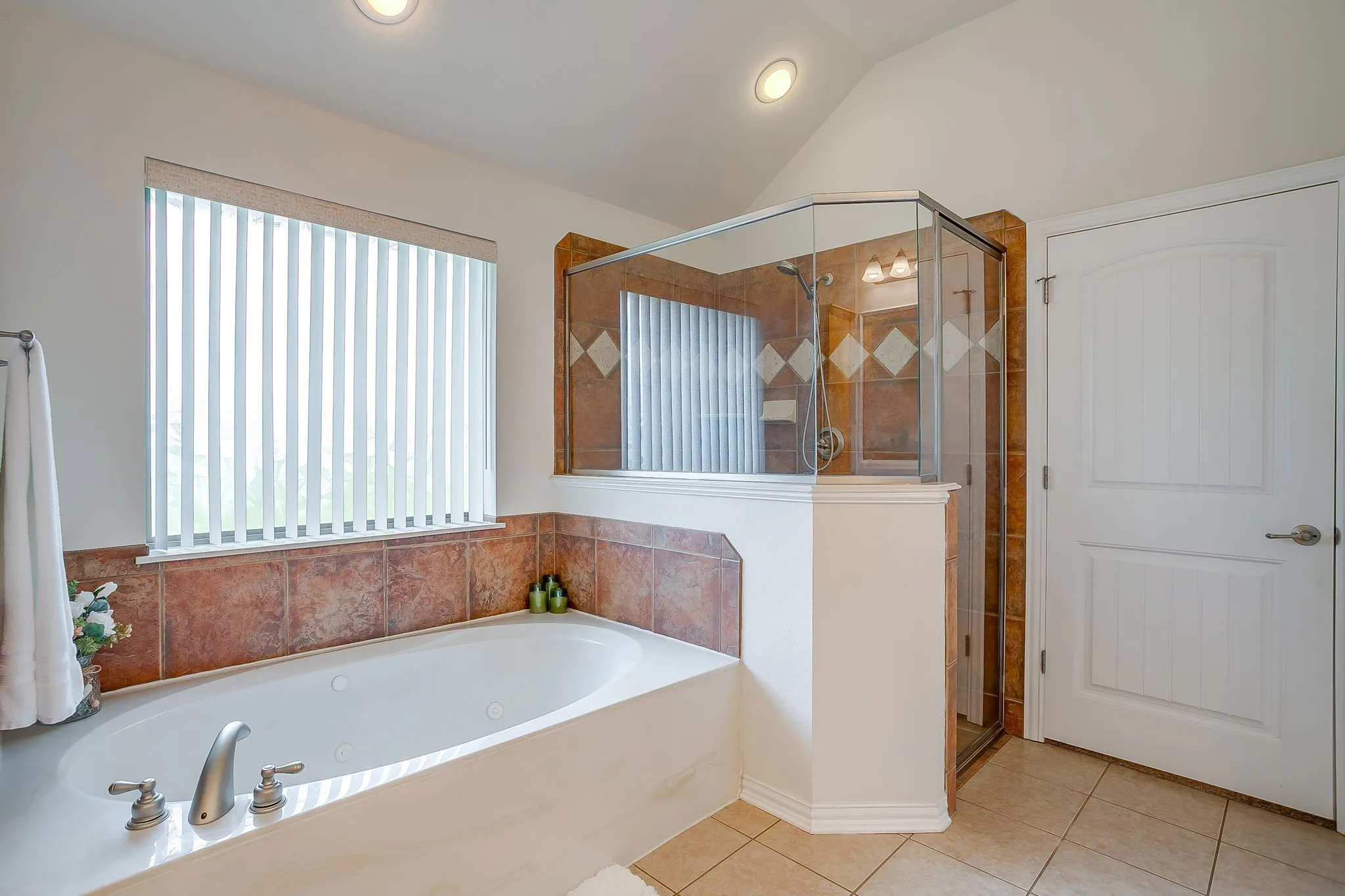 Single Family Residence For Sale in Parker County , 505 Morrow Road, Springtown, Texas 76082, 3 Bedroom, 2 Bathroom, 3 Garage spaces, 2,201 Sqft, built in 2006, mls#21343578, Real Estate Agent in Springtown, Homes For Sale in Parker county, Homes For Sale in Springtown, Realtor in Springtown Texas, Real Estate Brokerage Independent Realty Texas, Luminita Cordes Realtor