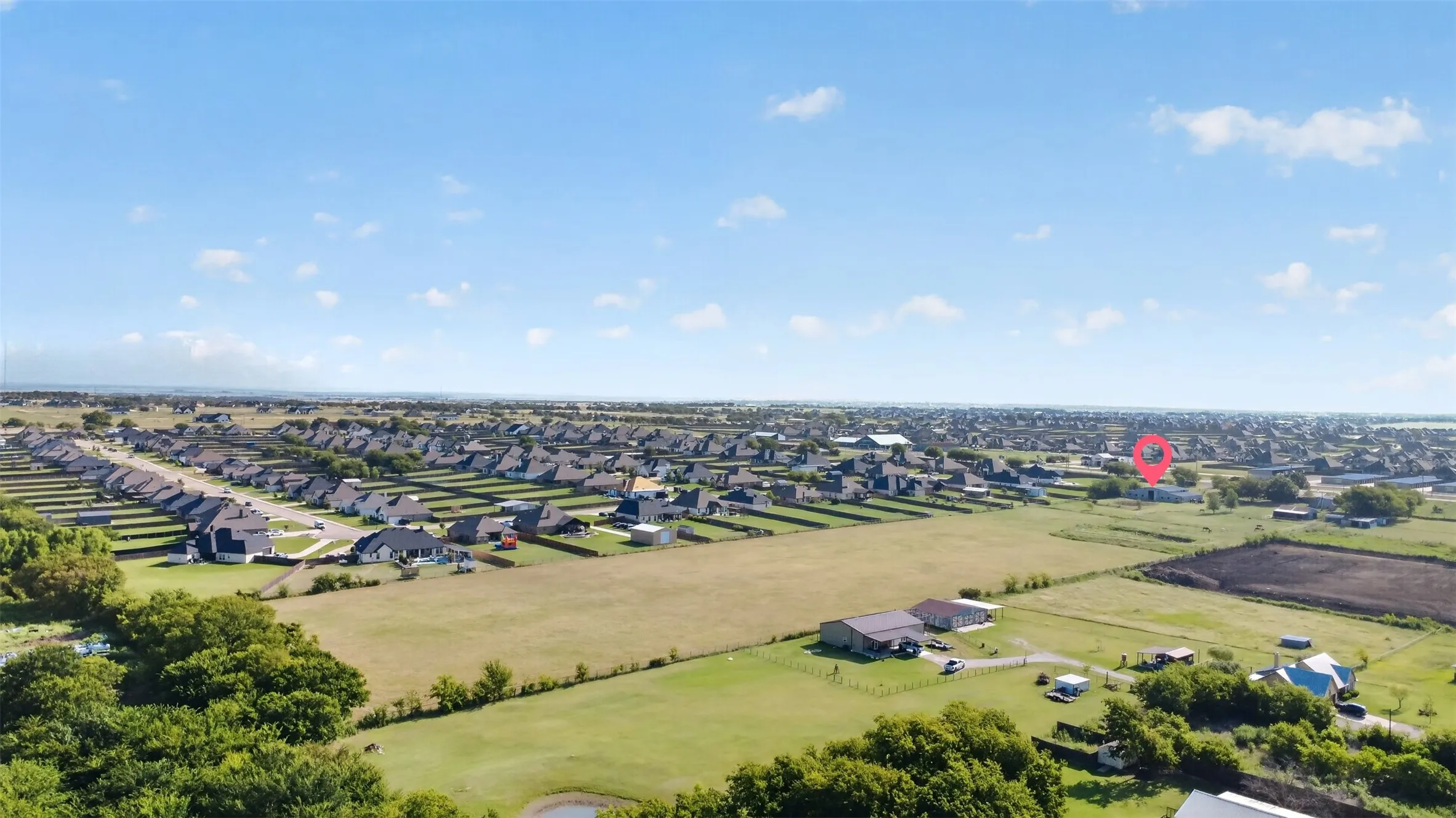 Single Family Residence For Sale in Johnson County , 12501 Fm 2331, Godley, Texas 76044, 3 Bedroom, 2 Bathroom, 2 Garage spaces, 2,430 Sqft, built in 1980, mls#21345589, Real Estate Agent in Godley, Homes For Sale in Johnson county, Homes For Sale in Godley, Realtor in Godley Texas, Real Estate Brokerage Independent Realty Texas, Luminita Cordes Realtor