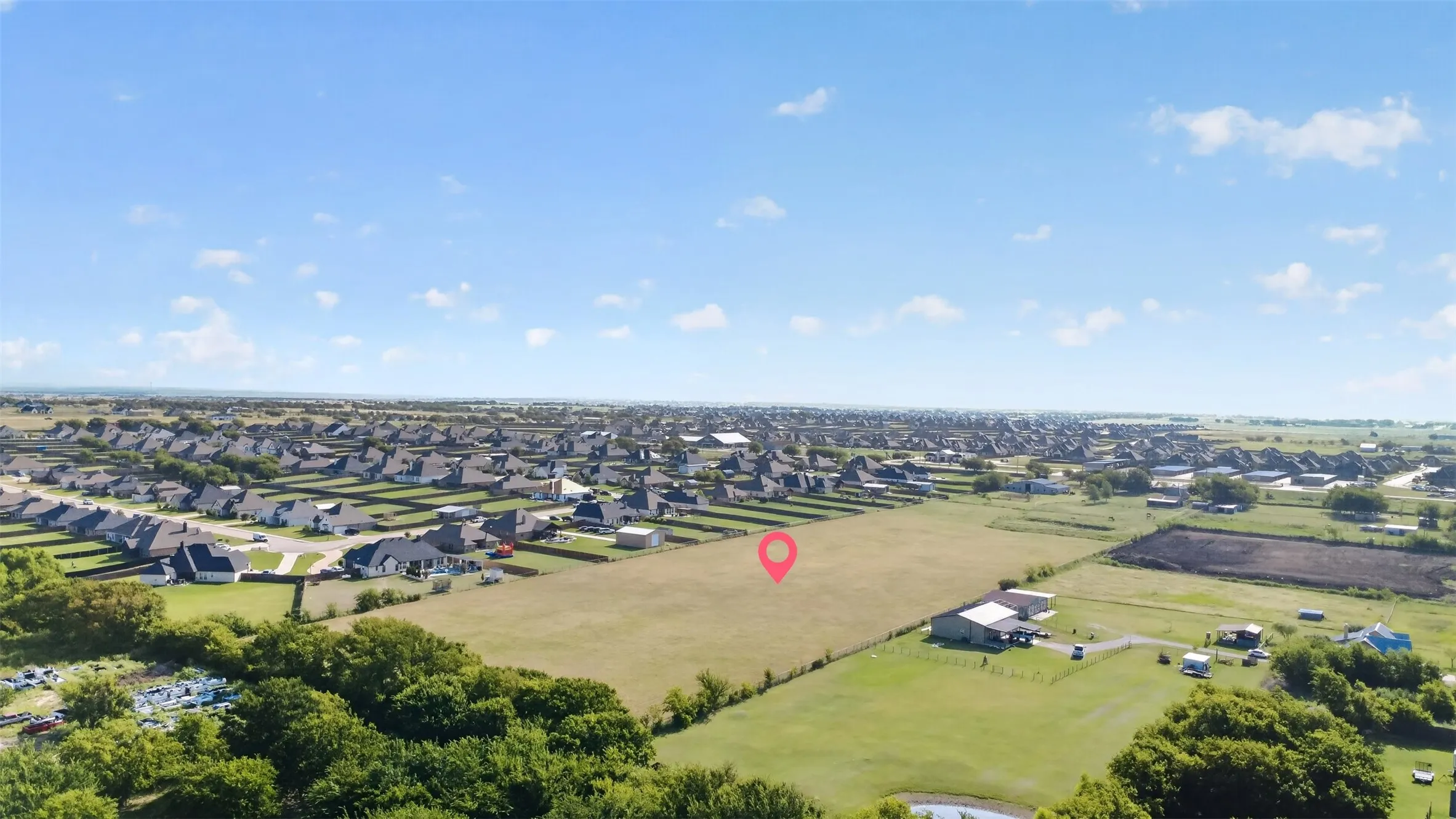 Single Family Residence For Sale in Johnson County , 12501 Fm 2331, Godley, Texas 76044, 3 Bedroom, 2 Bathroom, 2 Garage spaces, 2,430 Sqft, built in 1980, mls#21345589, Real Estate Agent in Godley, Homes For Sale in Johnson county, Homes For Sale in Godley, Realtor in Godley Texas, Real Estate Brokerage Independent Realty Texas, Luminita Cordes Realtor