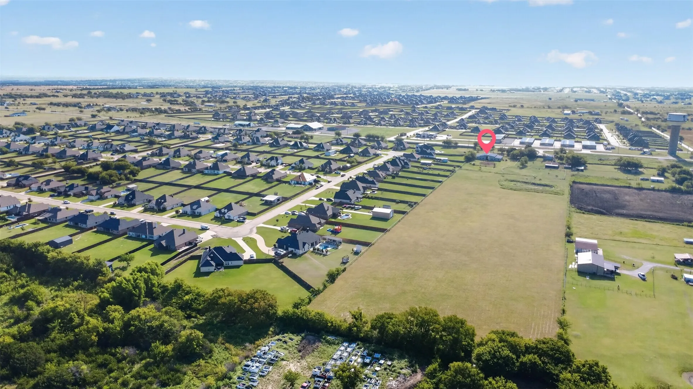 Single Family Residence For Sale in Johnson County , 12501 Fm 2331, Godley, Texas 76044, 3 Bedroom, 2 Bathroom, 2 Garage spaces, 2,430 Sqft, built in 1980, mls#21345589, Real Estate Agent in Godley, Homes For Sale in Johnson county, Homes For Sale in Godley, Realtor in Godley Texas, Real Estate Brokerage Independent Realty Texas, Luminita Cordes Realtor
